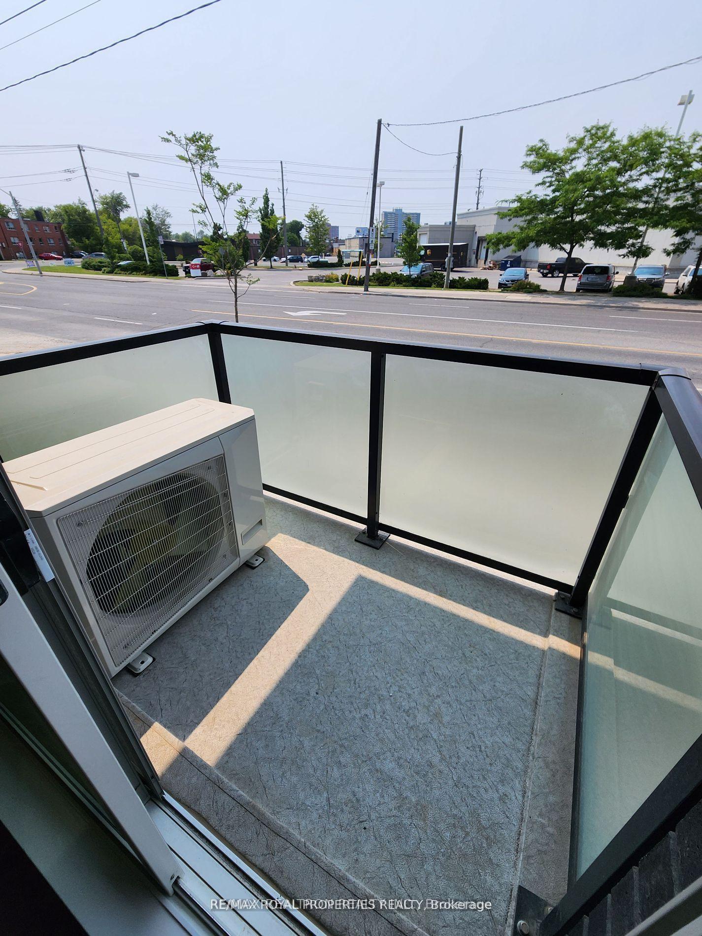 Photo 4 of Unit 117, 1081 Danforth Road, Scarborough, Eglinton East — HOMEH