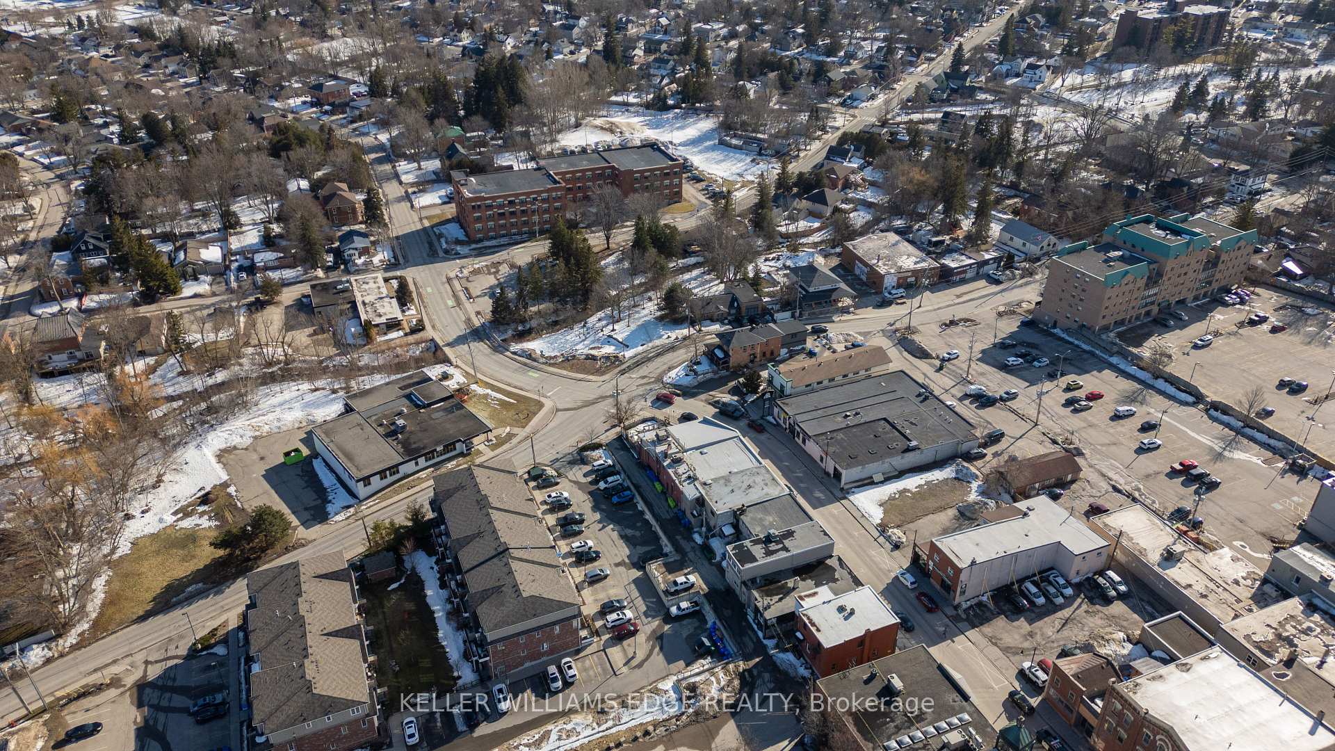 Photo 30 of Unit E, 123 Broadway Avenue E, Orangeville — HOMEH