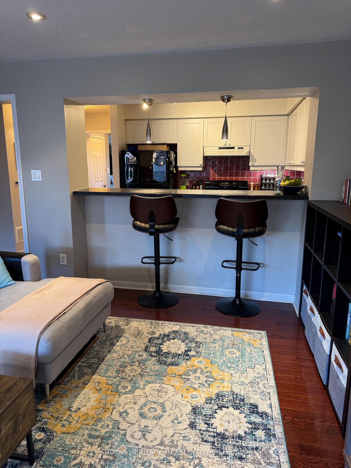 Photo 7 of Unit Upper #1, 2728 Bur Oak Avenue, Markham, Cornell — HOMEH