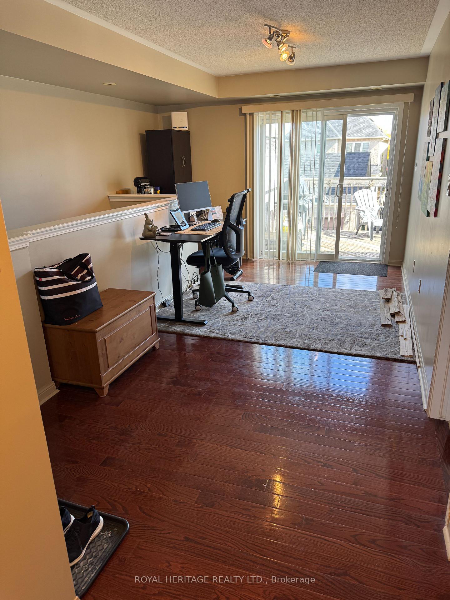 Photo 10 of Unit Upper #1, 2728 Bur Oak Avenue, Markham, Cornell — HOMEH