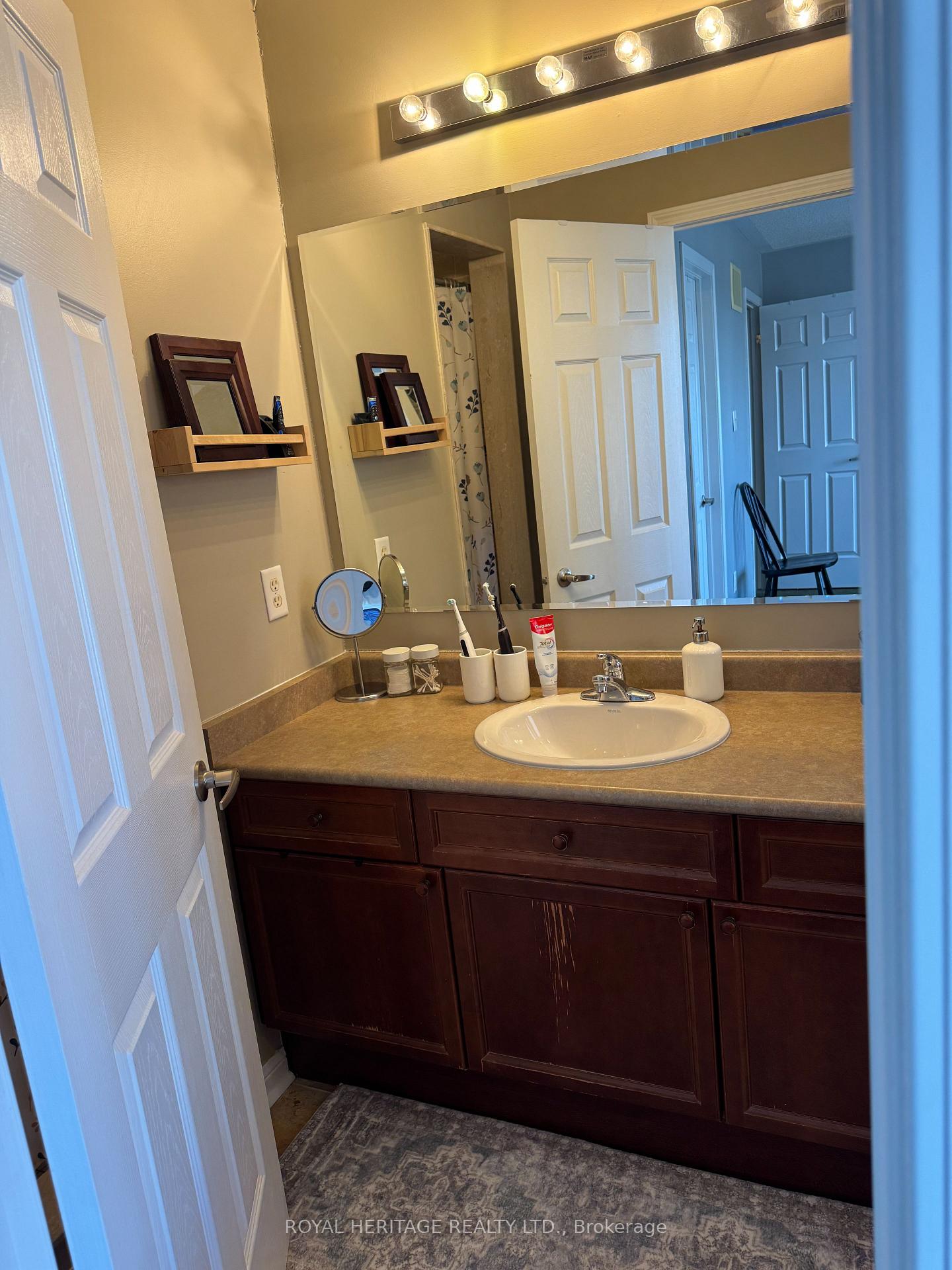 Photo 15 of Unit Upper #1, 2728 Bur Oak Avenue, Markham, Cornell — HOMEH