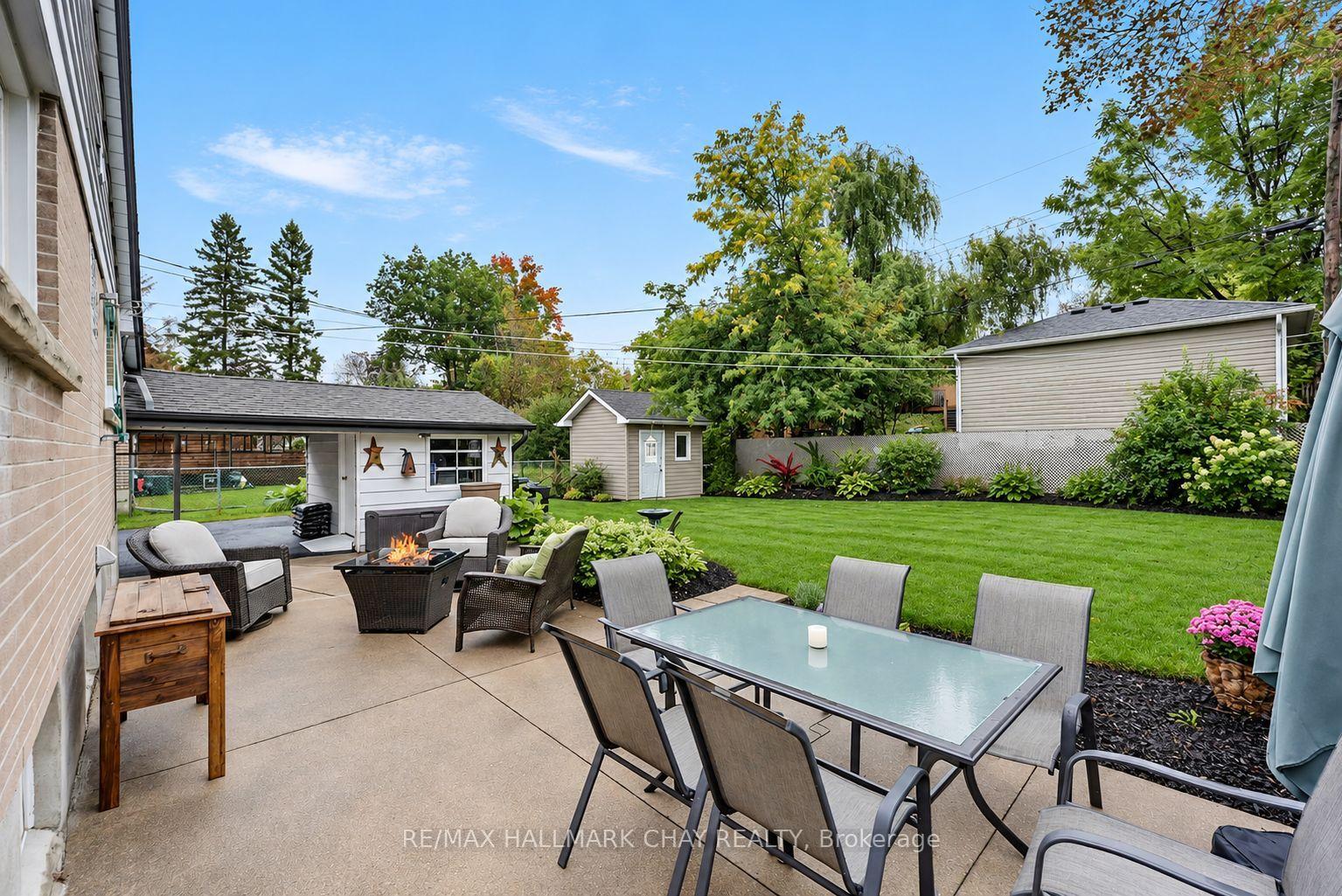 Photo 2 of 23 Marion Crescent, Barrie, Wellington — HOMEH
