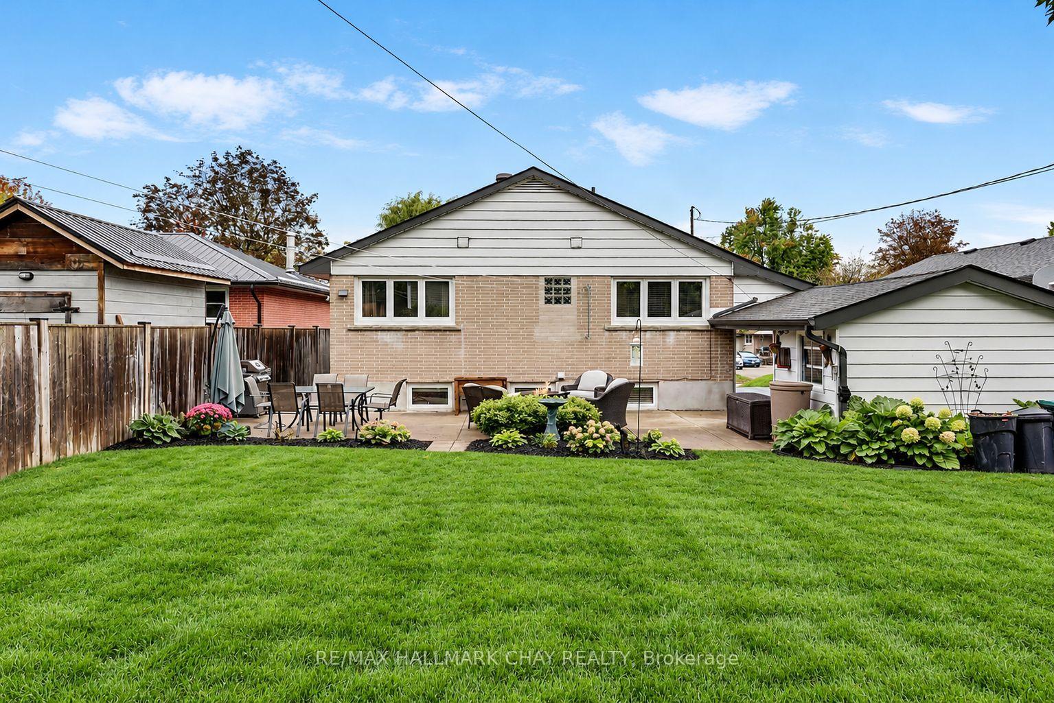 Photo 36 of 23 Marion Crescent, Barrie, Wellington — HOMEH