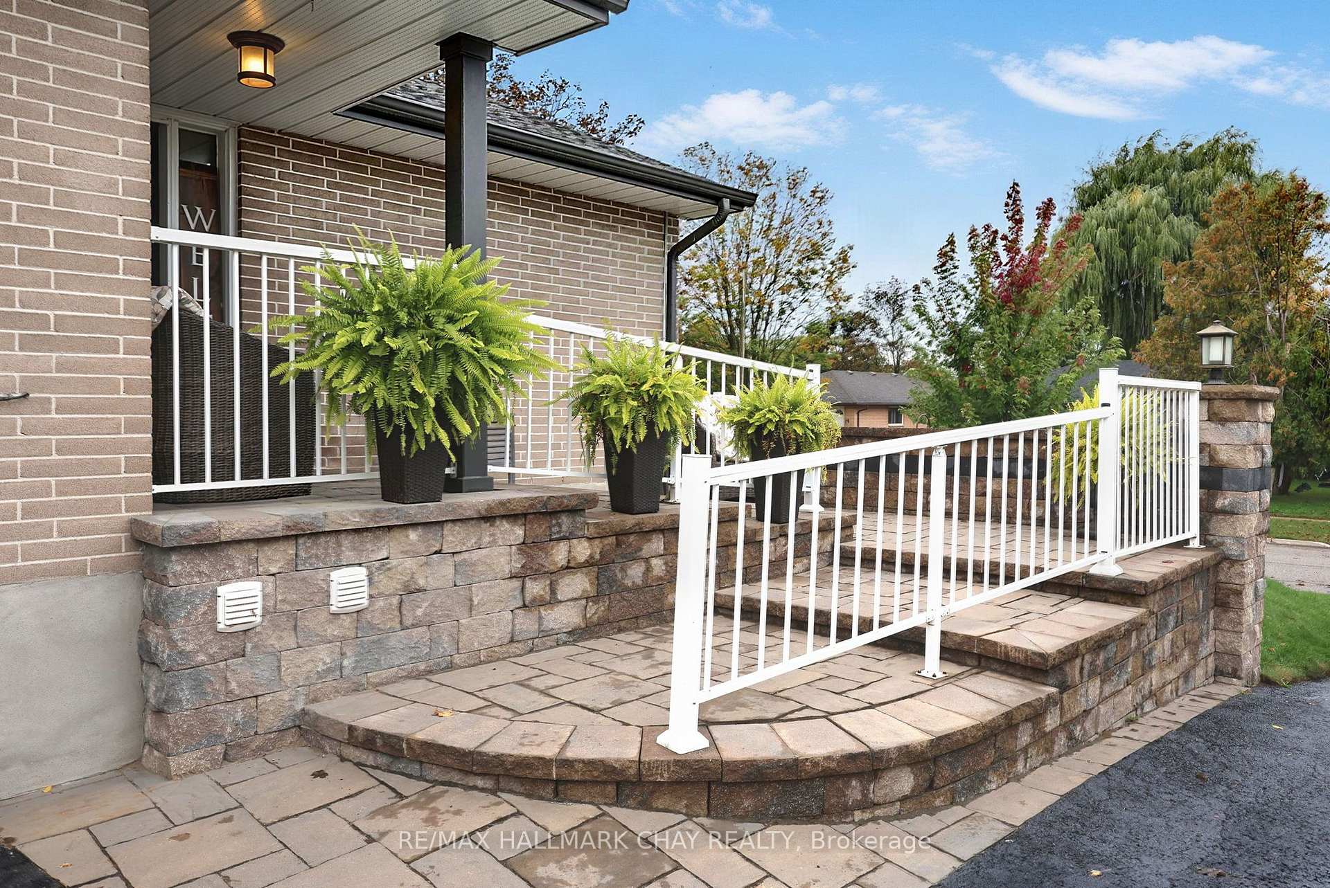 Photo 37 of 23 Marion Crescent, Barrie, Wellington — HOMEH
