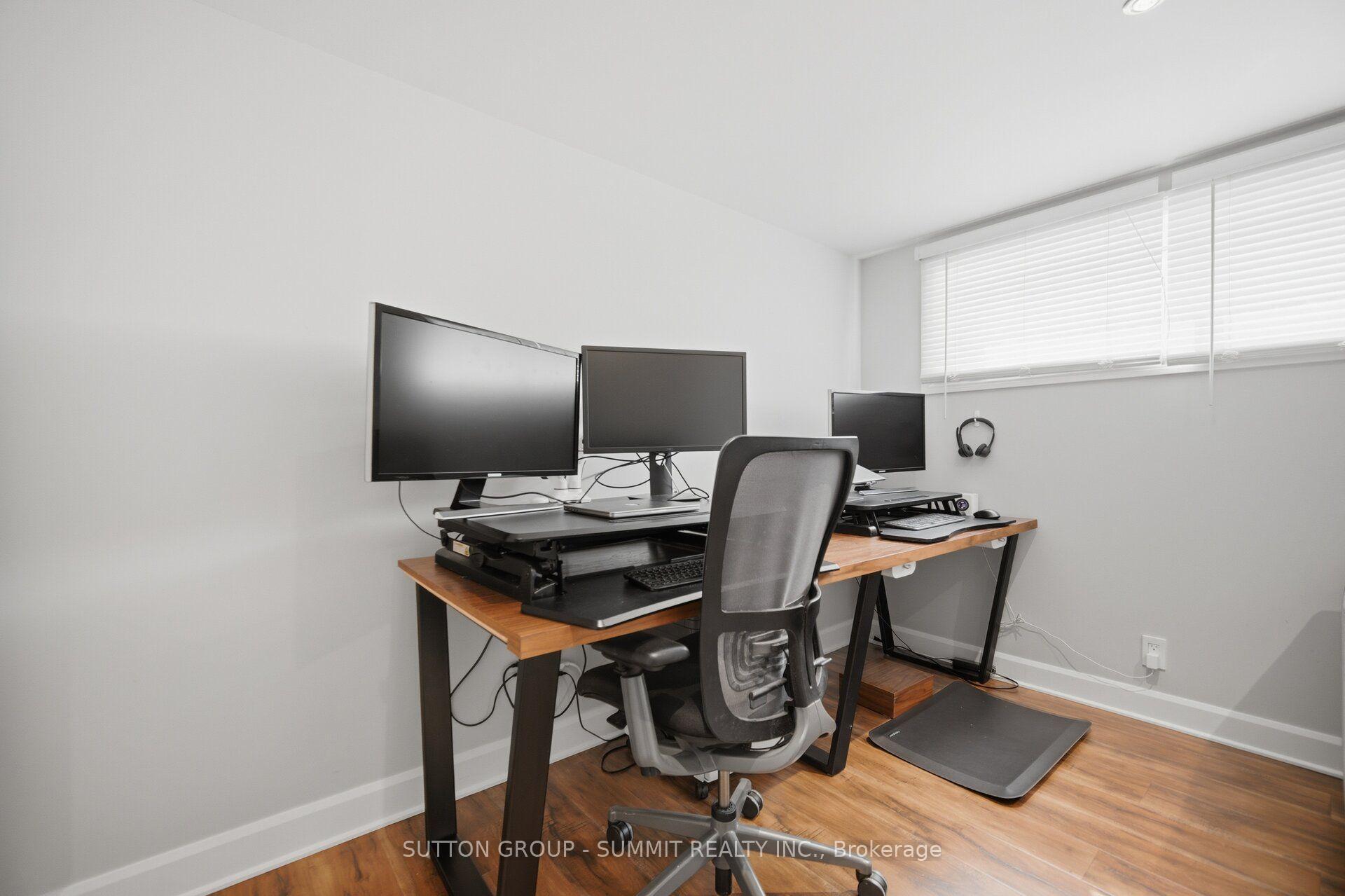 Photo 21 of 1 Lagos Road, Etobicoke, Rexdale-Kipling — HOMEH