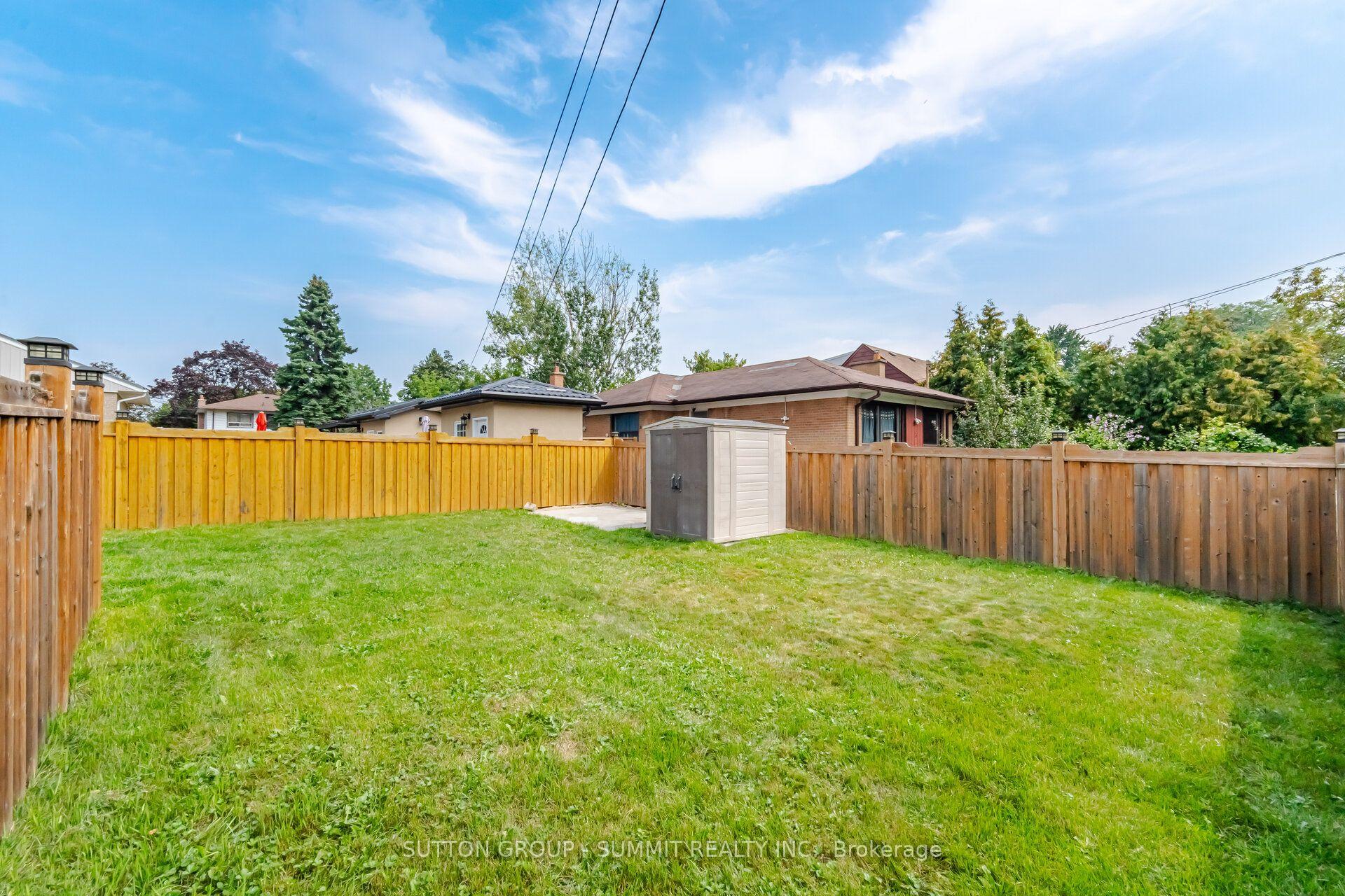 Photo 31 of 1 Lagos Road, Etobicoke, Rexdale-Kipling — HOMEH