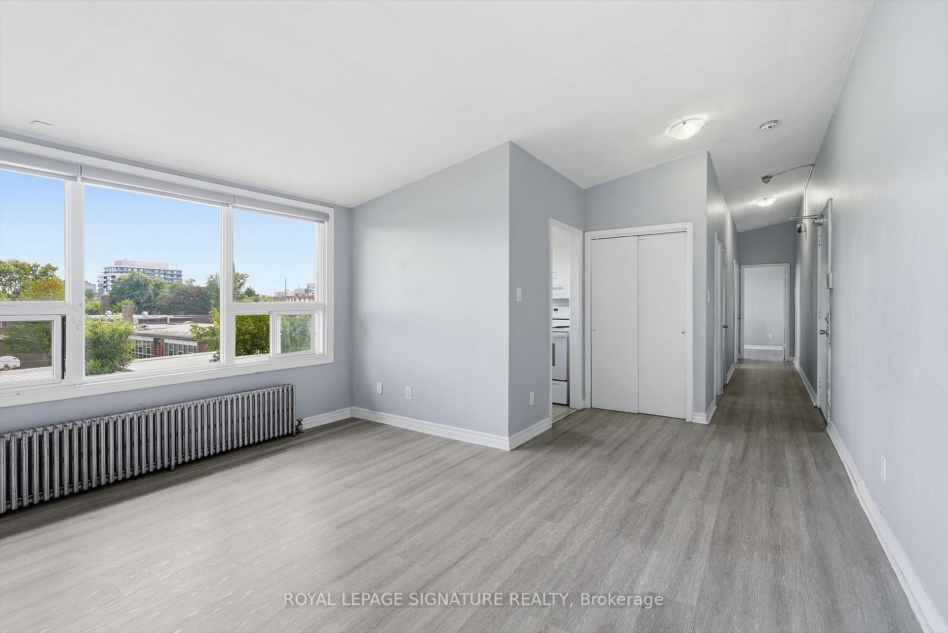 Photo 8 of Unit 301, 49 Cuffley Crescent S, North York, Downsview-Roding-CFB — HOMEH