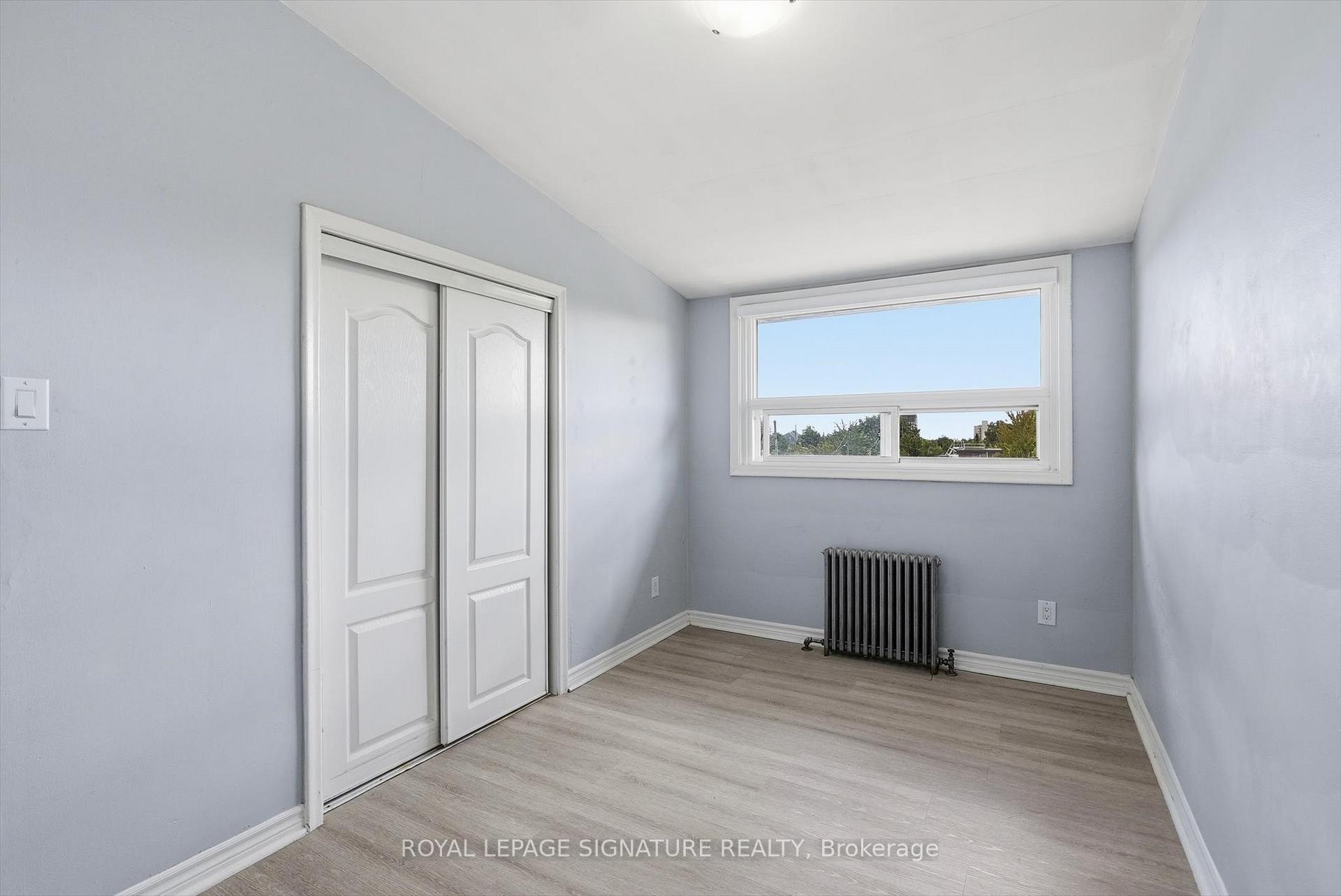 Photo 13 of Unit 301, 49 Cuffley Crescent S, North York, Downsview-Roding-CFB — HOMEH