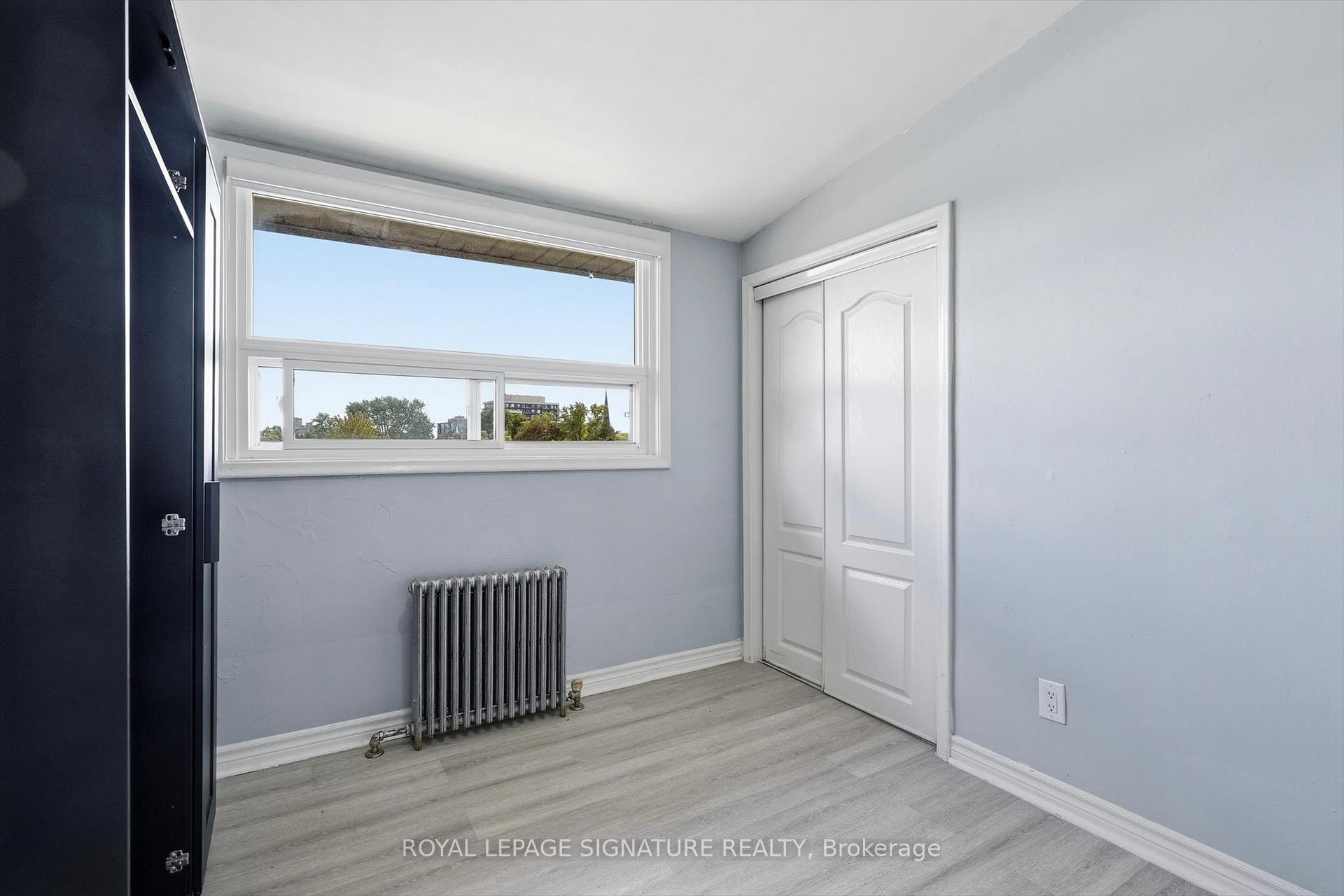 Photo 16 of Unit 301, 49 Cuffley Crescent S, North York, Downsview-Roding-CFB — HOMEH