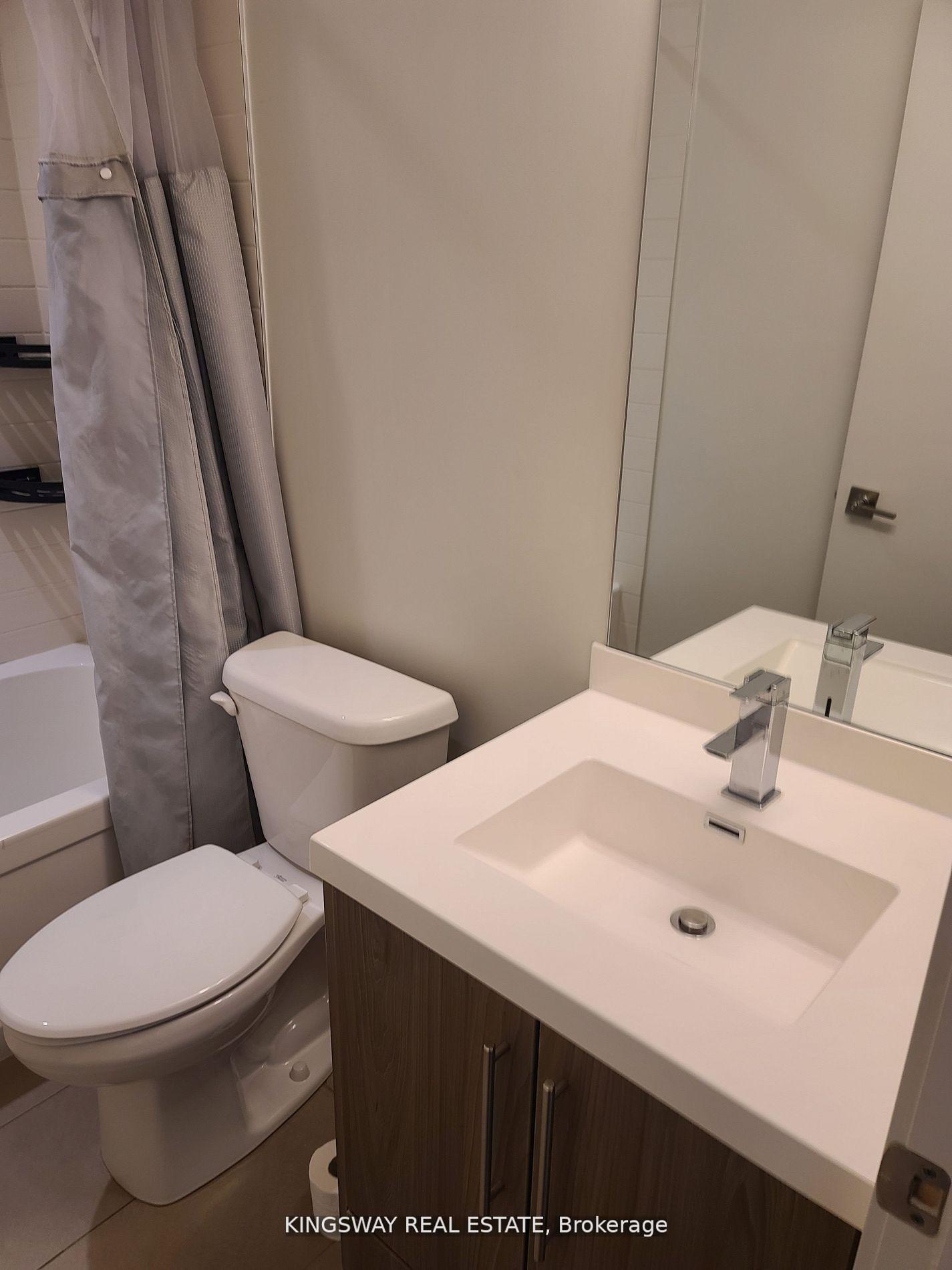 Photo 13 of 2087 Fairview Street, Burlington, Freeman — HOMEH