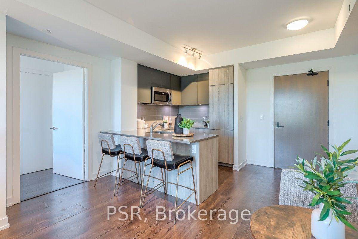 Photo 12 of Unit 605, 223 St Clair Avenue, Toronto, Yonge-St. Clair — HOMEH