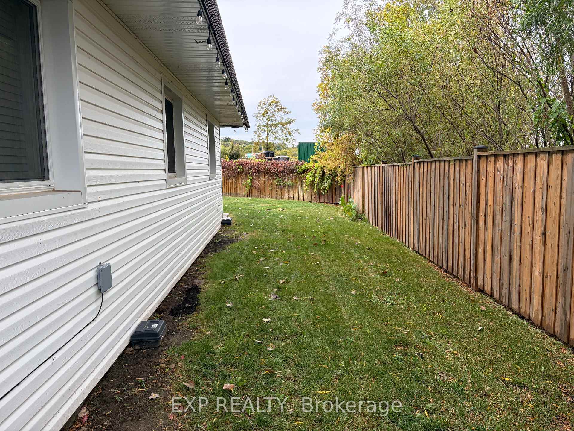 Photo 2 of 4630 Durham Road, Lincoln, Beamsville — HOMEH