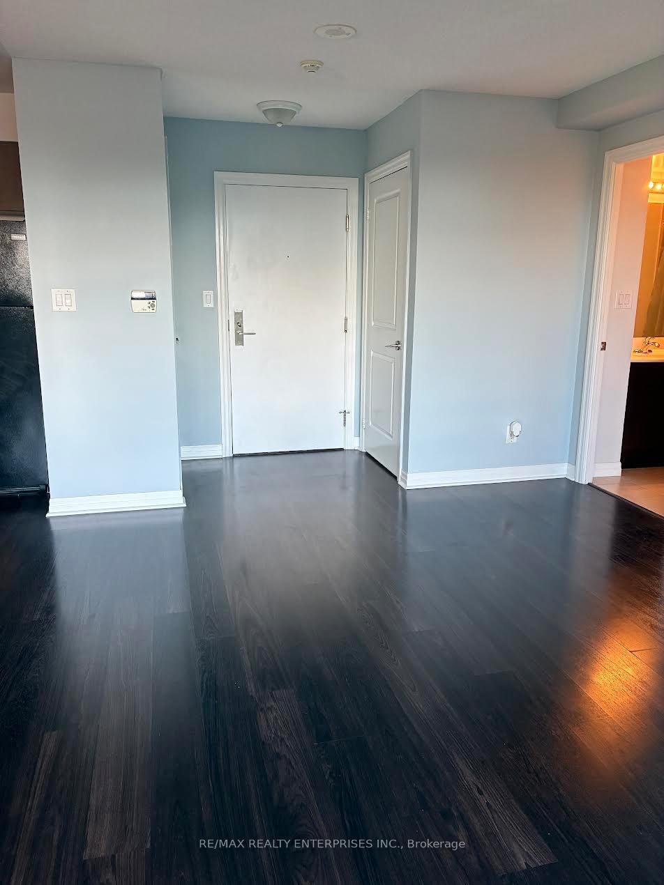 Photo 2 of Unit 418, 2035 Sheppard Avenue E, North York, Henry Farm — HOMEH