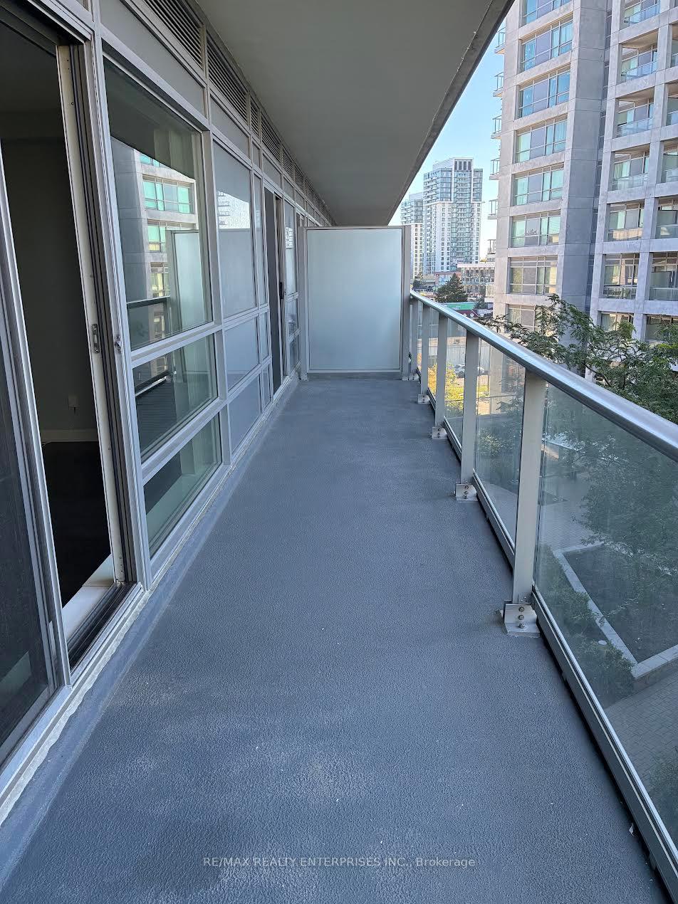 Photo 11 of Unit 418, 2035 Sheppard Avenue E, North York, Henry Farm — HOMEH