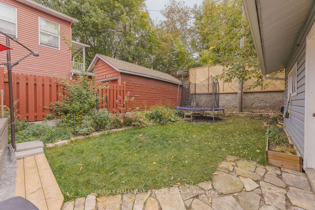 Photo 40 of 38 Elm Street, Ottawa, West Centre Town — HOMEH