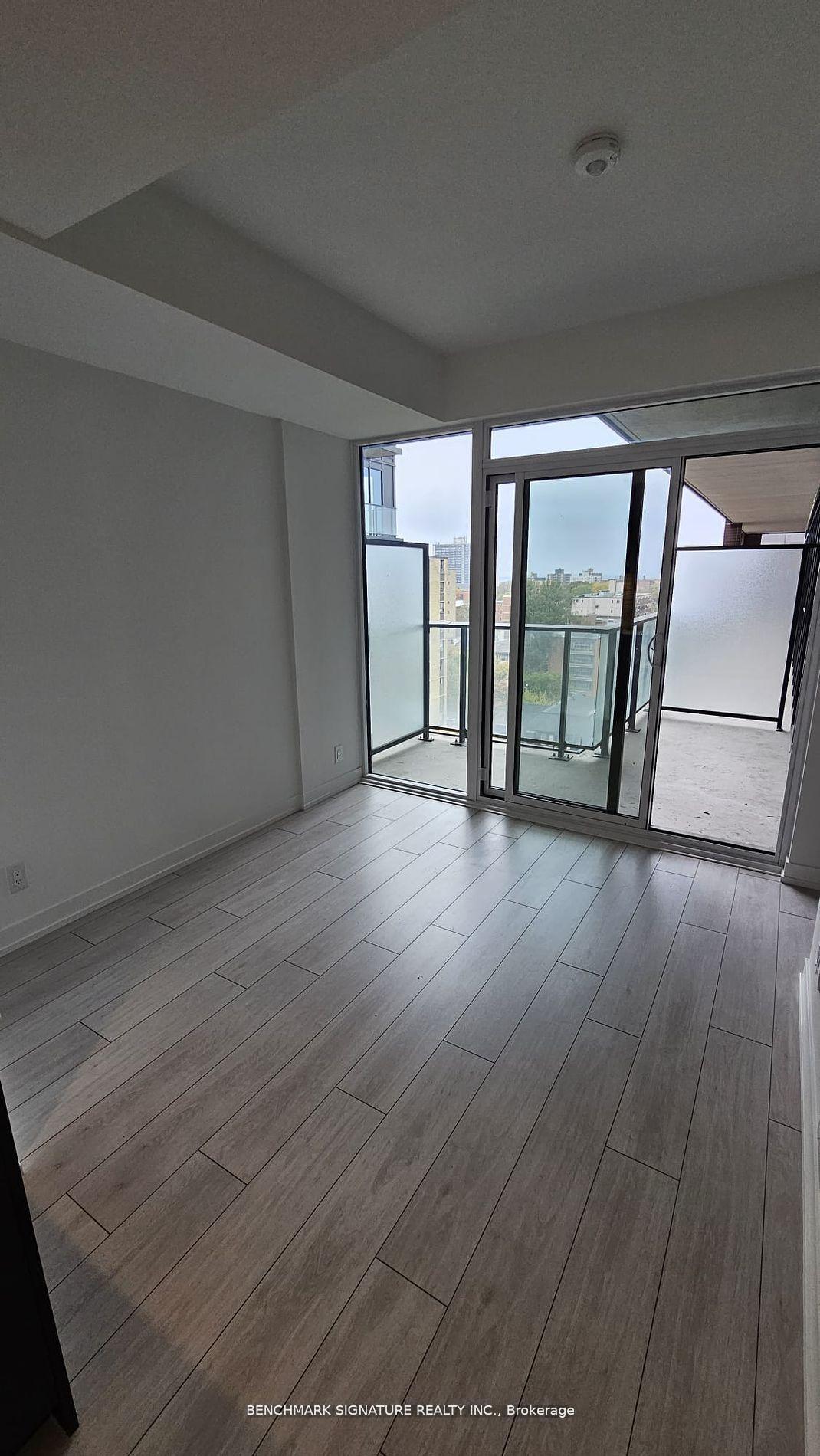 Photo 12 of Unit 814, 270 Dufferin Street, Toronto, South Parkdale — HOMEH