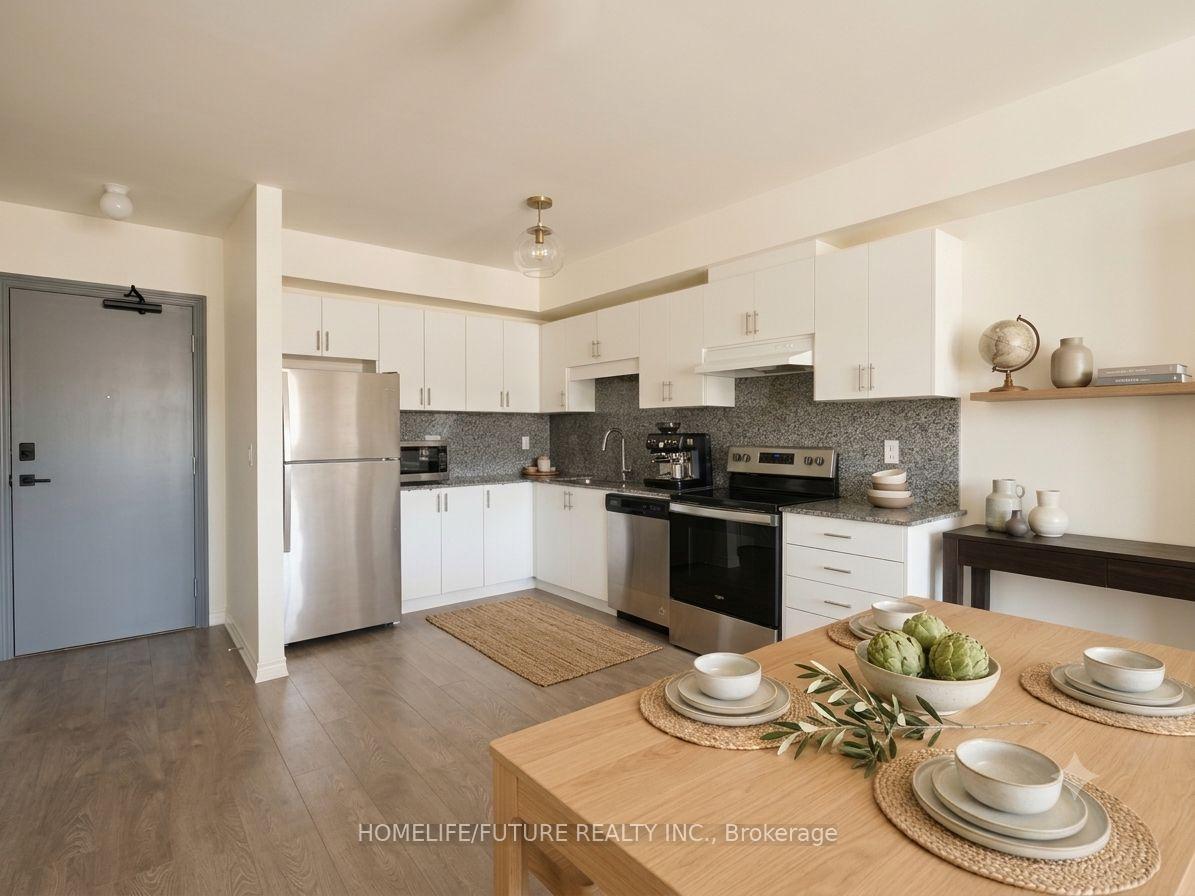 Photo 6 of Unit 309, 110 Grew Boulevard, Georgina, Sutton & Jackson's Point — HOMEH