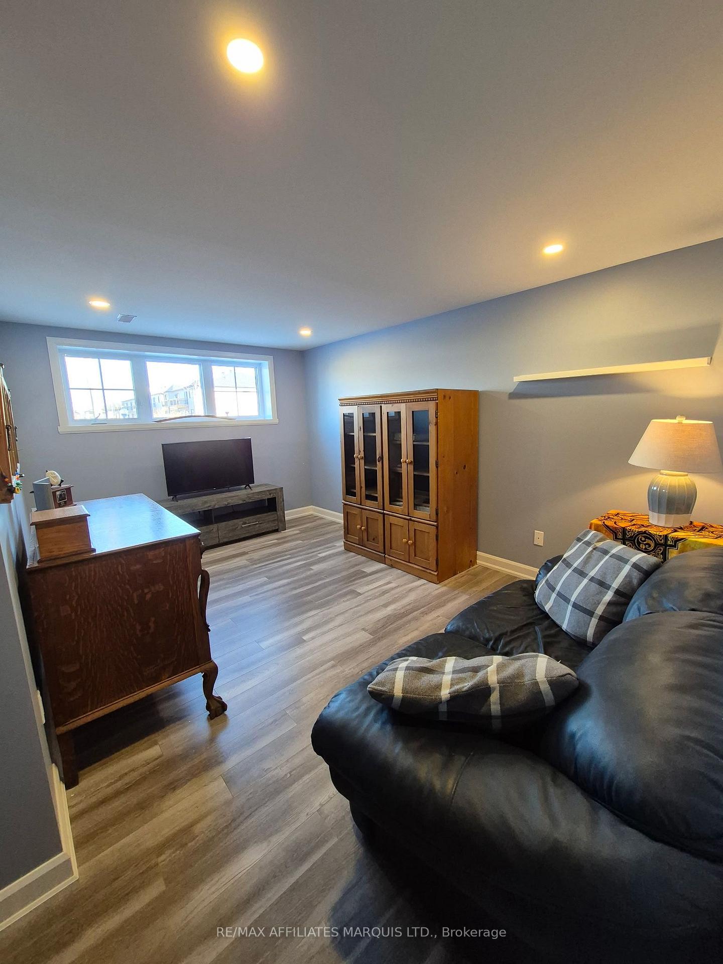 Photo 11 of 276 Bellwood Drive, Cornwall, Cornwall — HOMEH