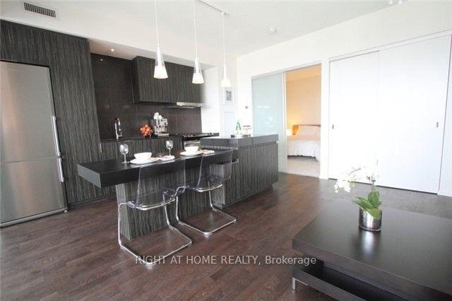 Photo 7 of Unit 2508, 101 Charles Street E, Toronto, Church-Yonge Corridor — HOMEH
