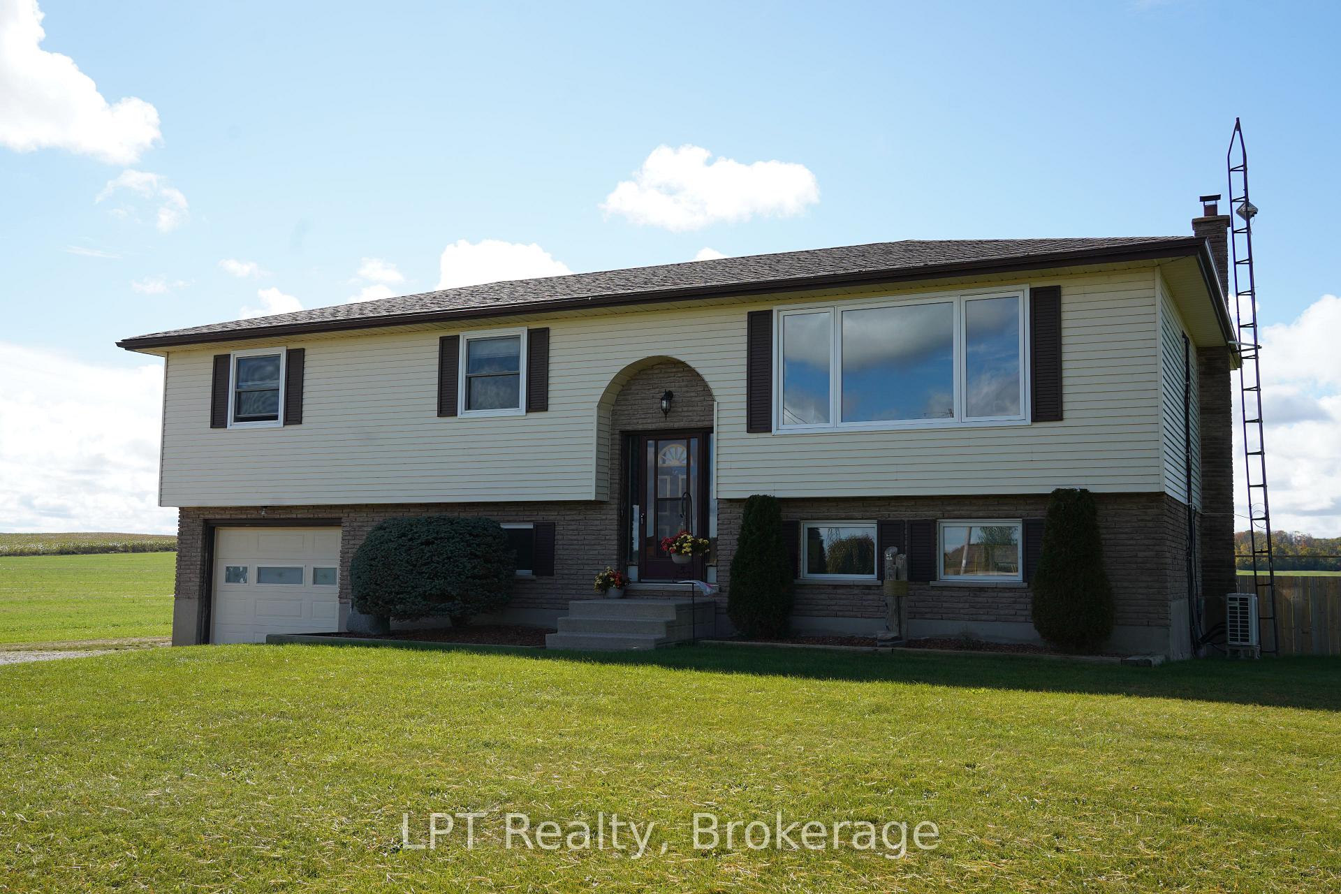 Photo of 2357 Bruce Rd 40