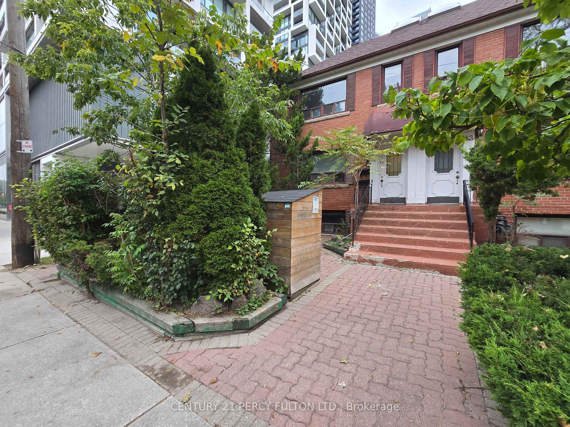 Photo of Unit 40 B, 40 Hillsdale Avenue