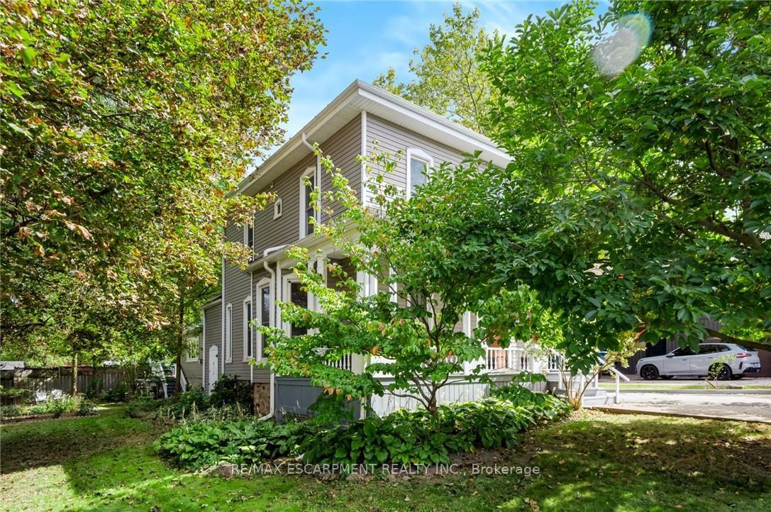 Photo 4 of 4245 William Street, Lincoln, Beamsville — HOMEH