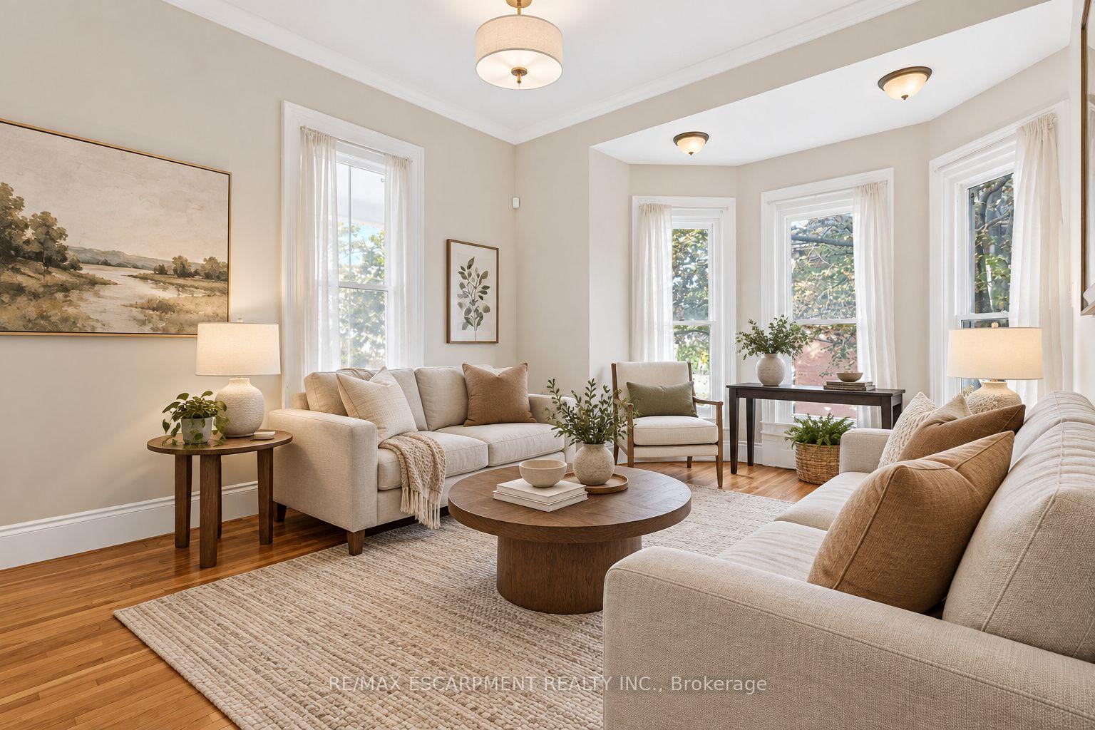 Photo 7 of 4245 William Street, Lincoln, Beamsville — HOMEH