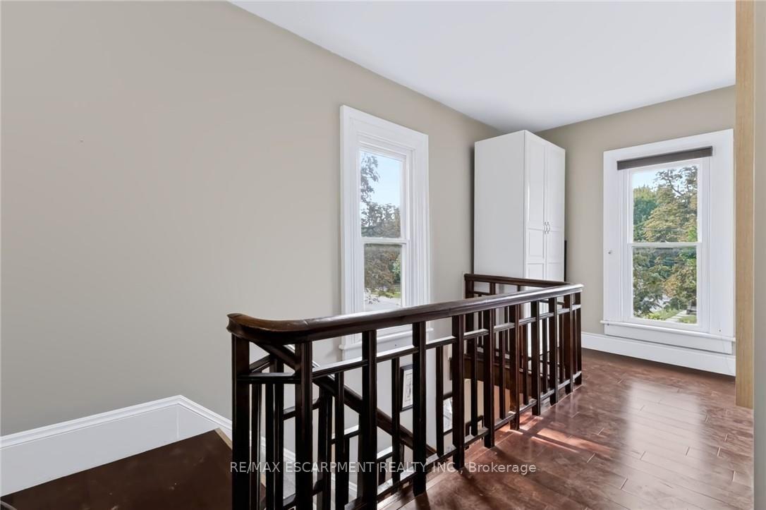 Photo 23 of 4245 William Street, Lincoln, Beamsville — HOMEH