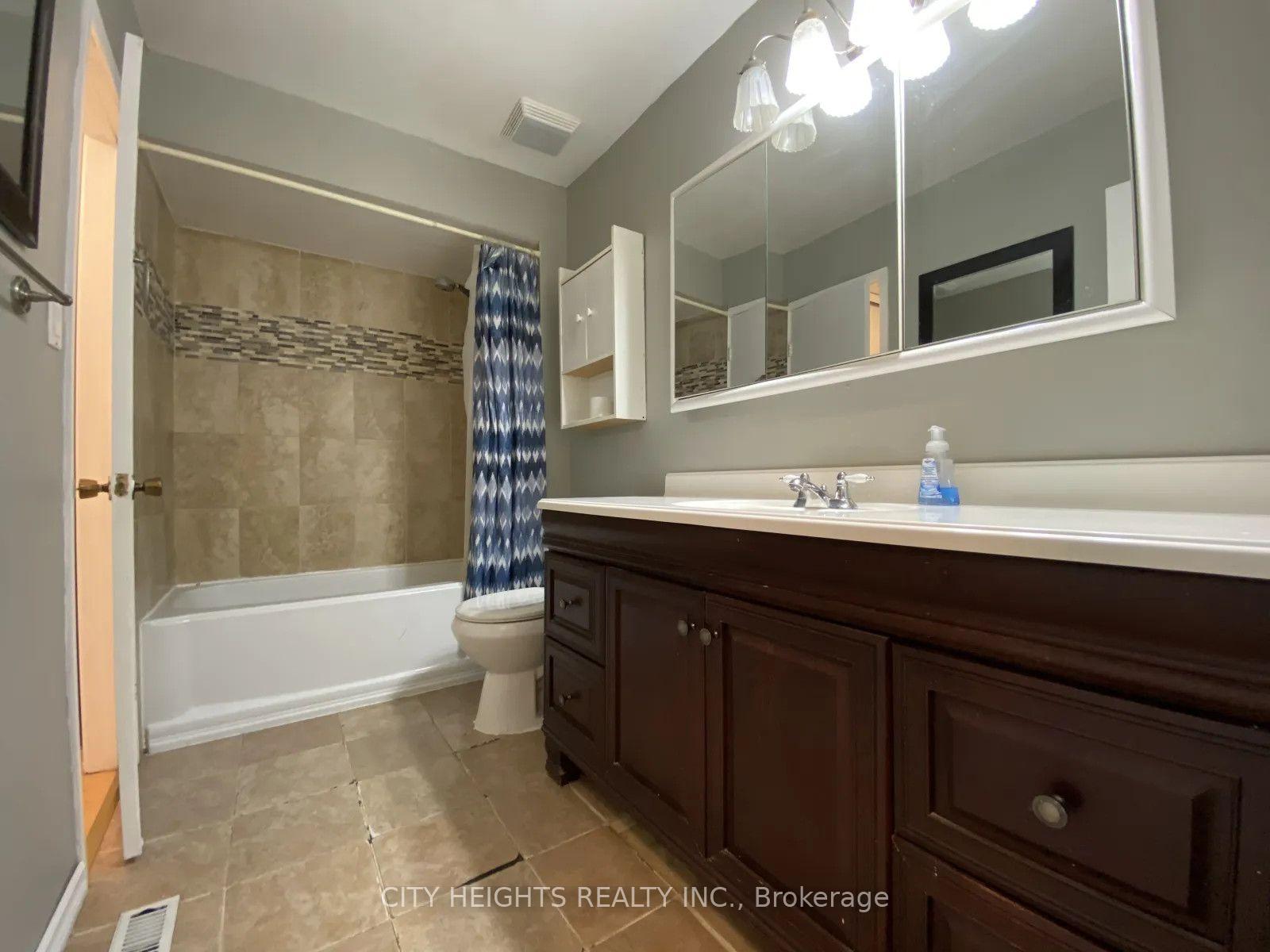Photo 13 of 53 Goldring Drive, Whitby, Lynde Creek — HOMEH