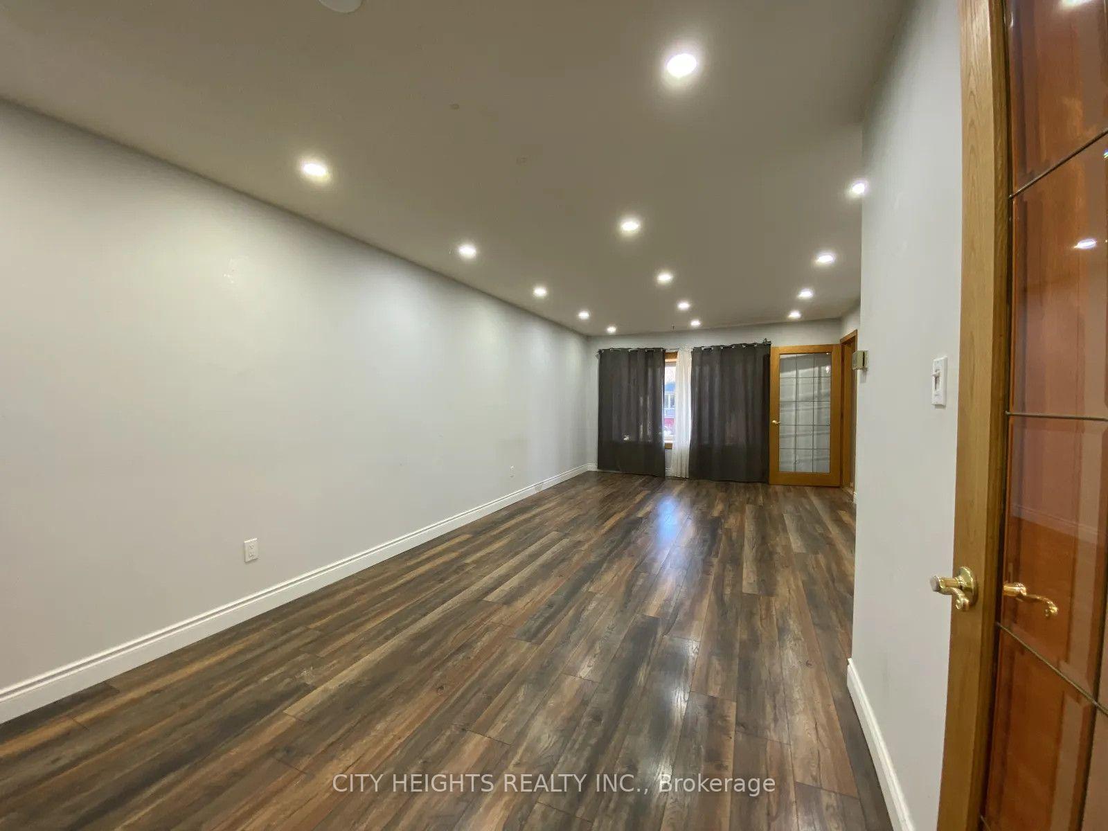Photo 22 of 53 Goldring Drive, Whitby, Lynde Creek — HOMEH