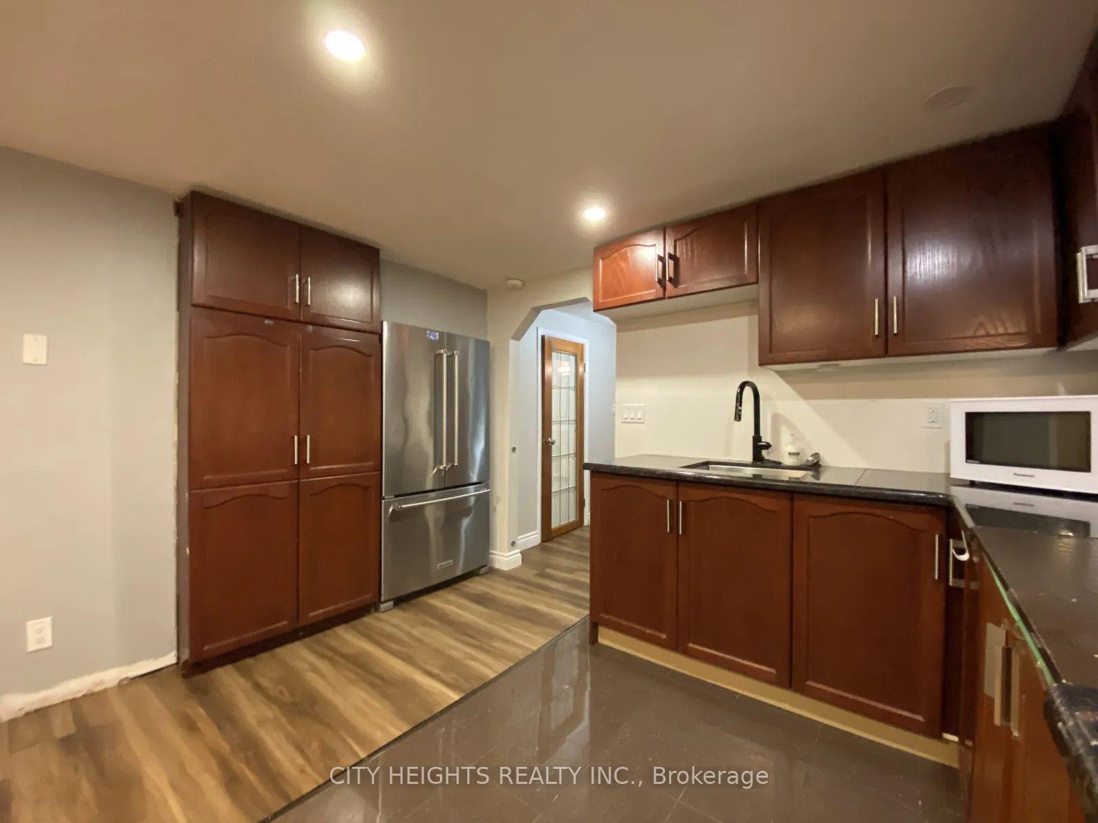 Photo 42 of 53 Goldring Drive, Whitby, Lynde Creek — HOMEH