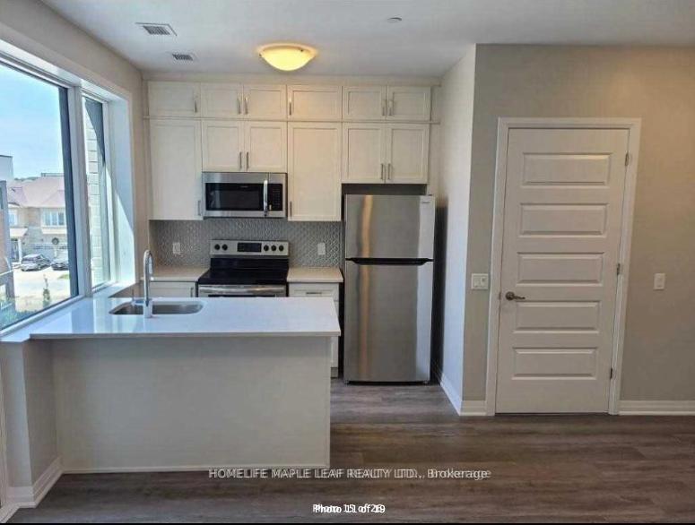 Photo 11 of Unit 301, 50 Kaitting Trail, Oakville, Glenorchy — HOMEH
