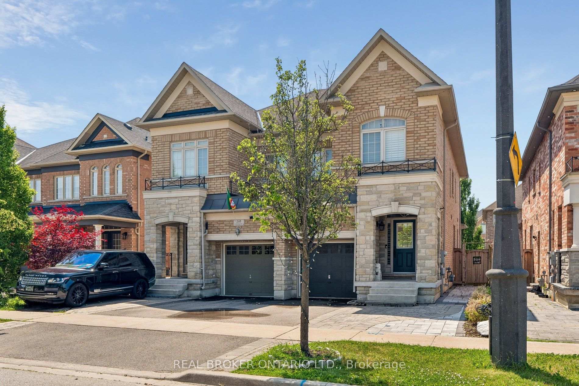 Photo 2 of 57 Ostrovsky Road, Vaughan, Vellore Village — HOMEH