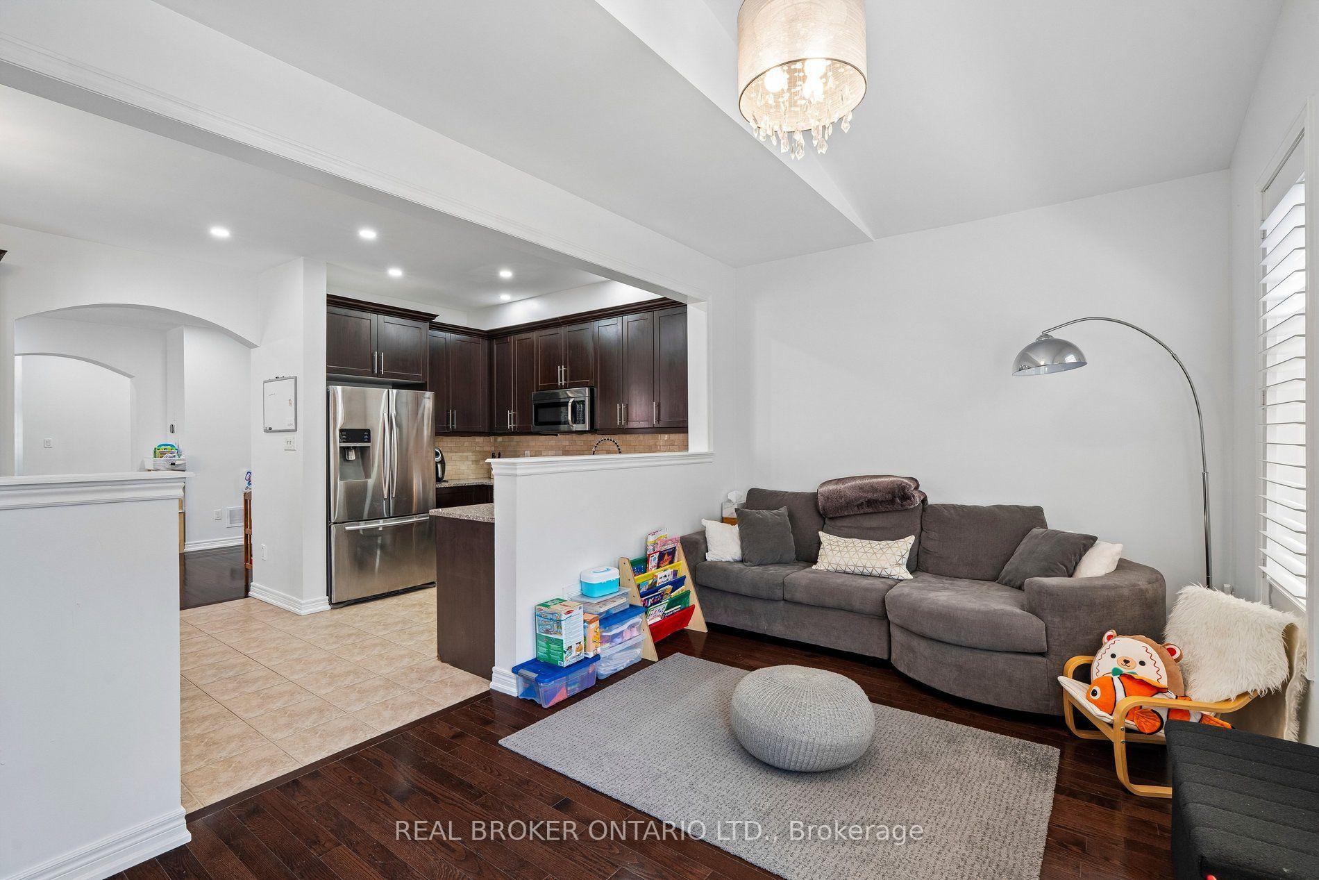 Photo 20 of 57 Ostrovsky Road, Vaughan, Vellore Village — HOMEH