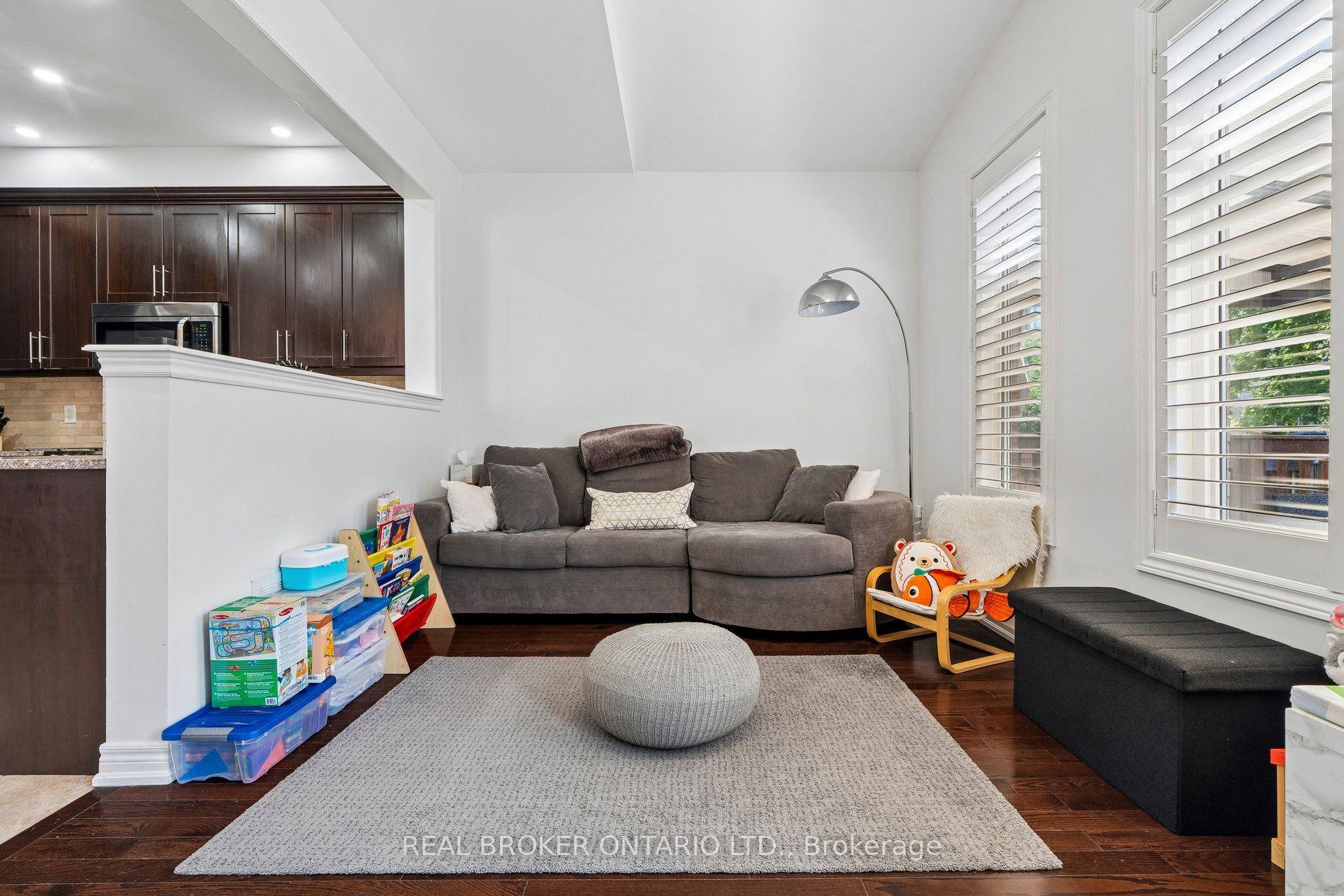 Photo 21 of 57 Ostrovsky Road, Vaughan, Vellore Village — HOMEH