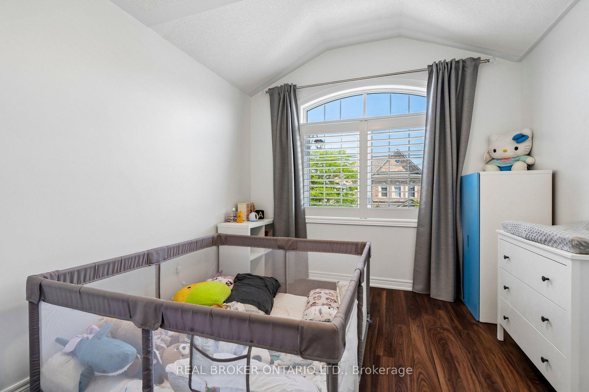 Photo 25 of 57 Ostrovsky Road, Vaughan, Vellore Village — HOMEH