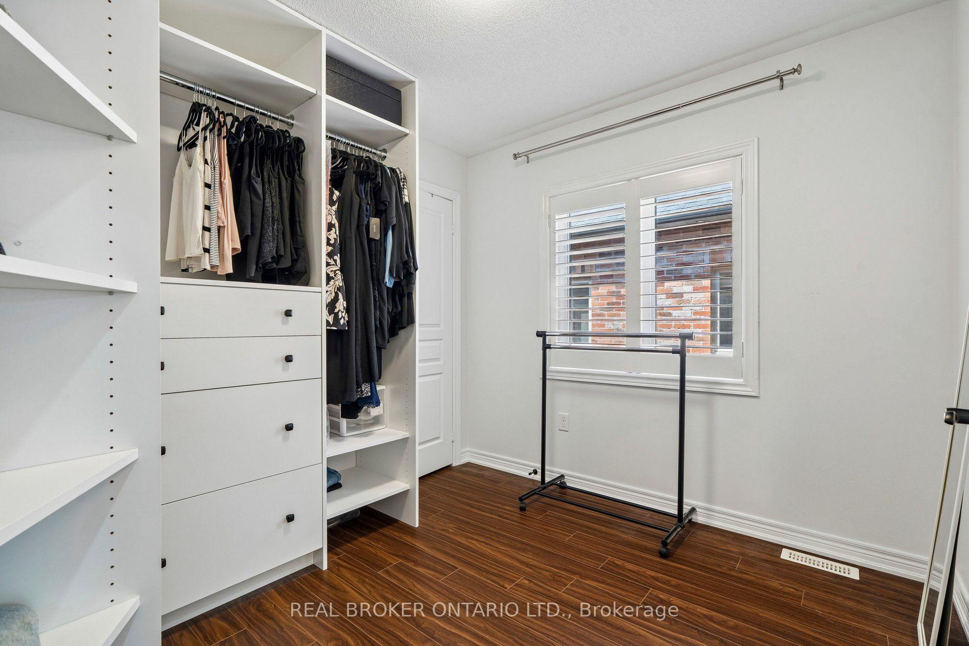 Photo 32 of 57 Ostrovsky Road, Vaughan, Vellore Village — HOMEH