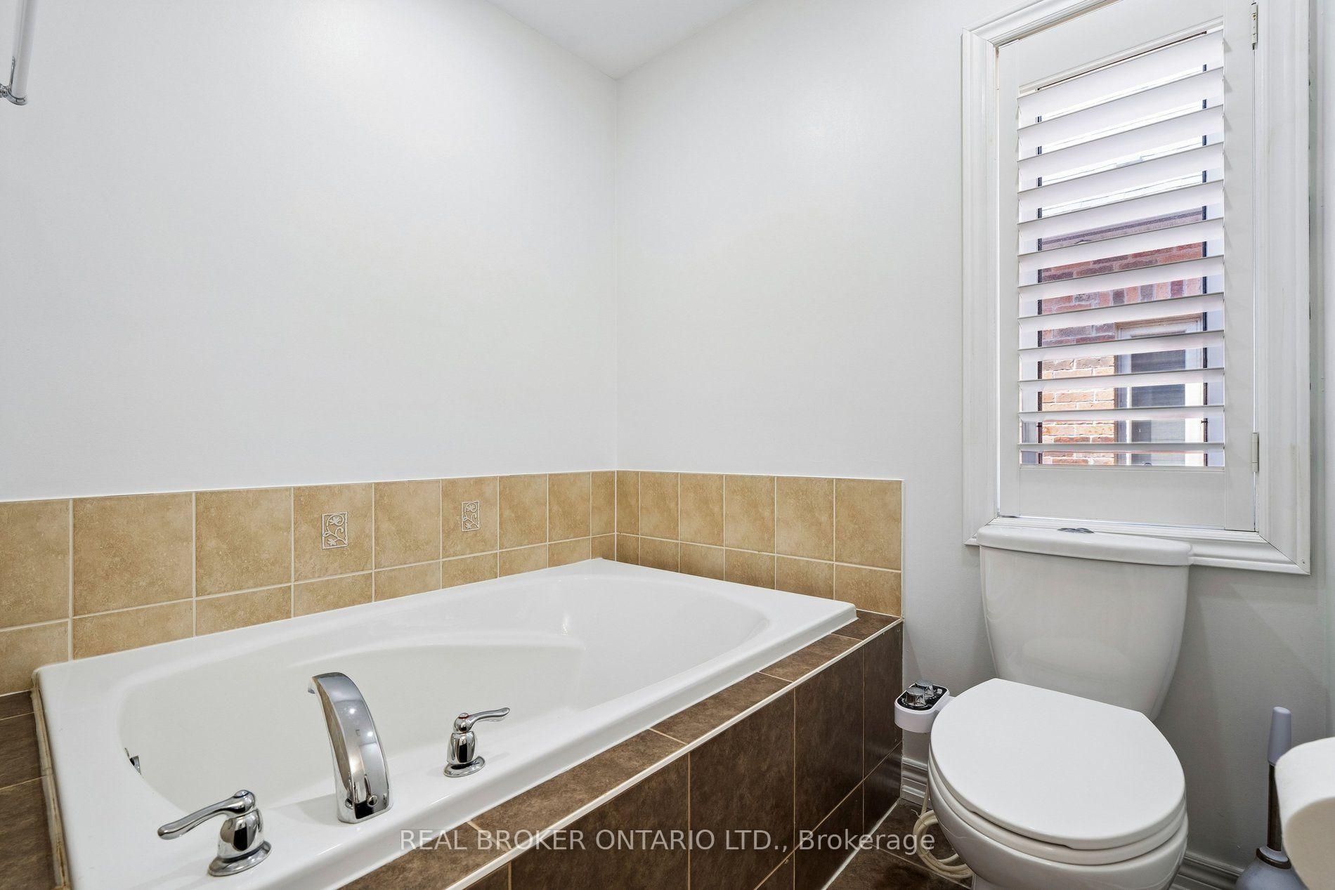 Photo 38 of 57 Ostrovsky Road, Vaughan, Vellore Village — HOMEH