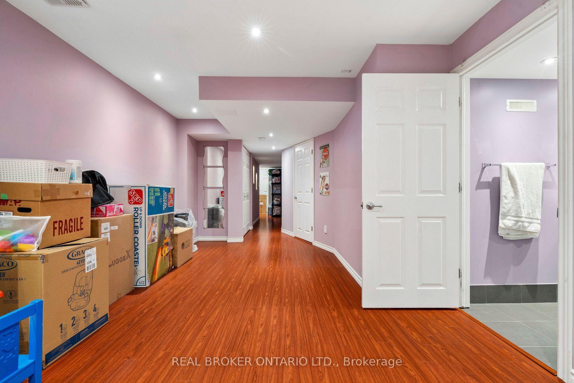 Photo 41 of 57 Ostrovsky Road, Vaughan, Vellore Village — HOMEH