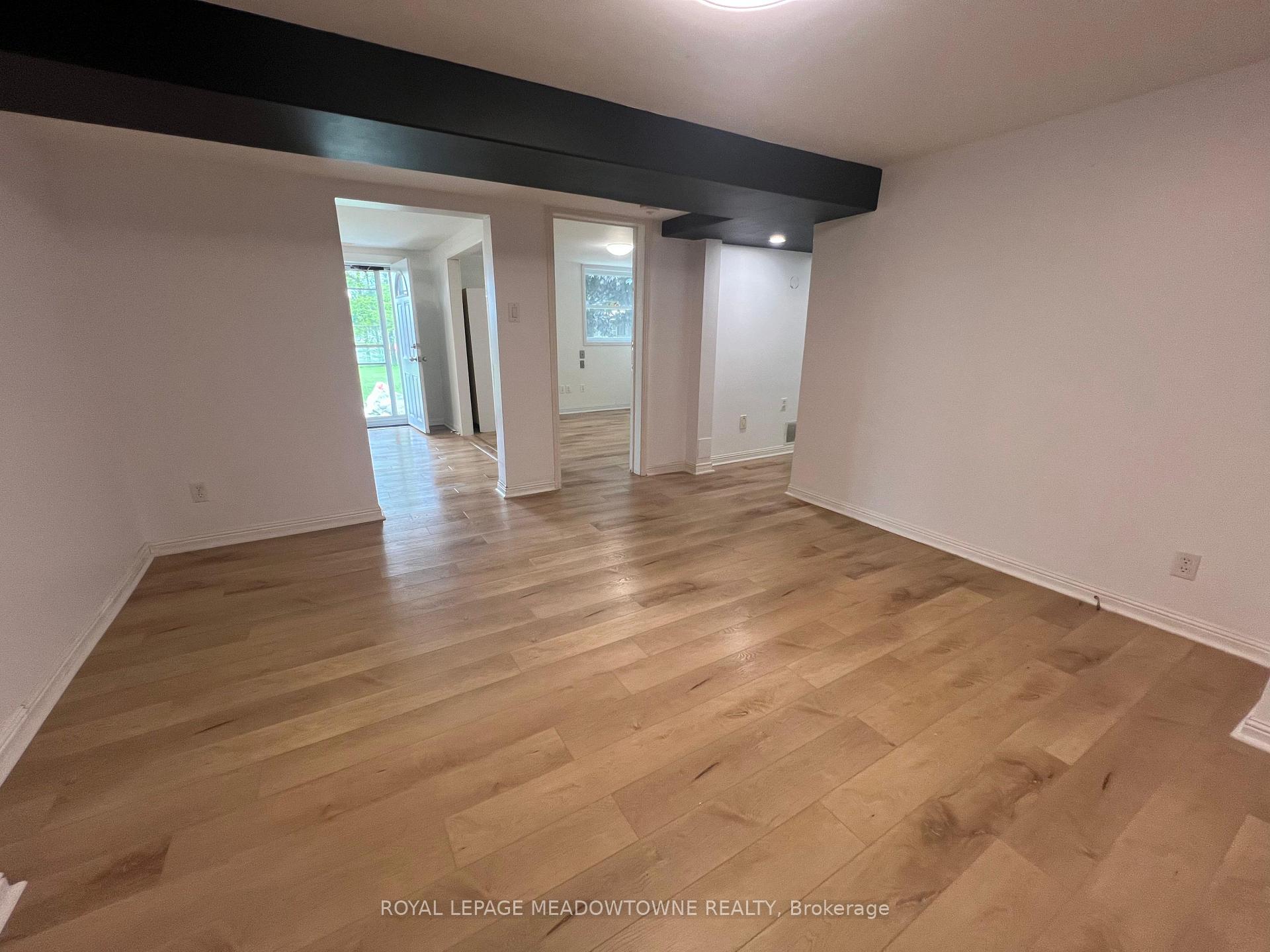 Photo 7 of Unit Lower, 44 Lauris Avenue E, Cambridge, Alison — HOMEH
