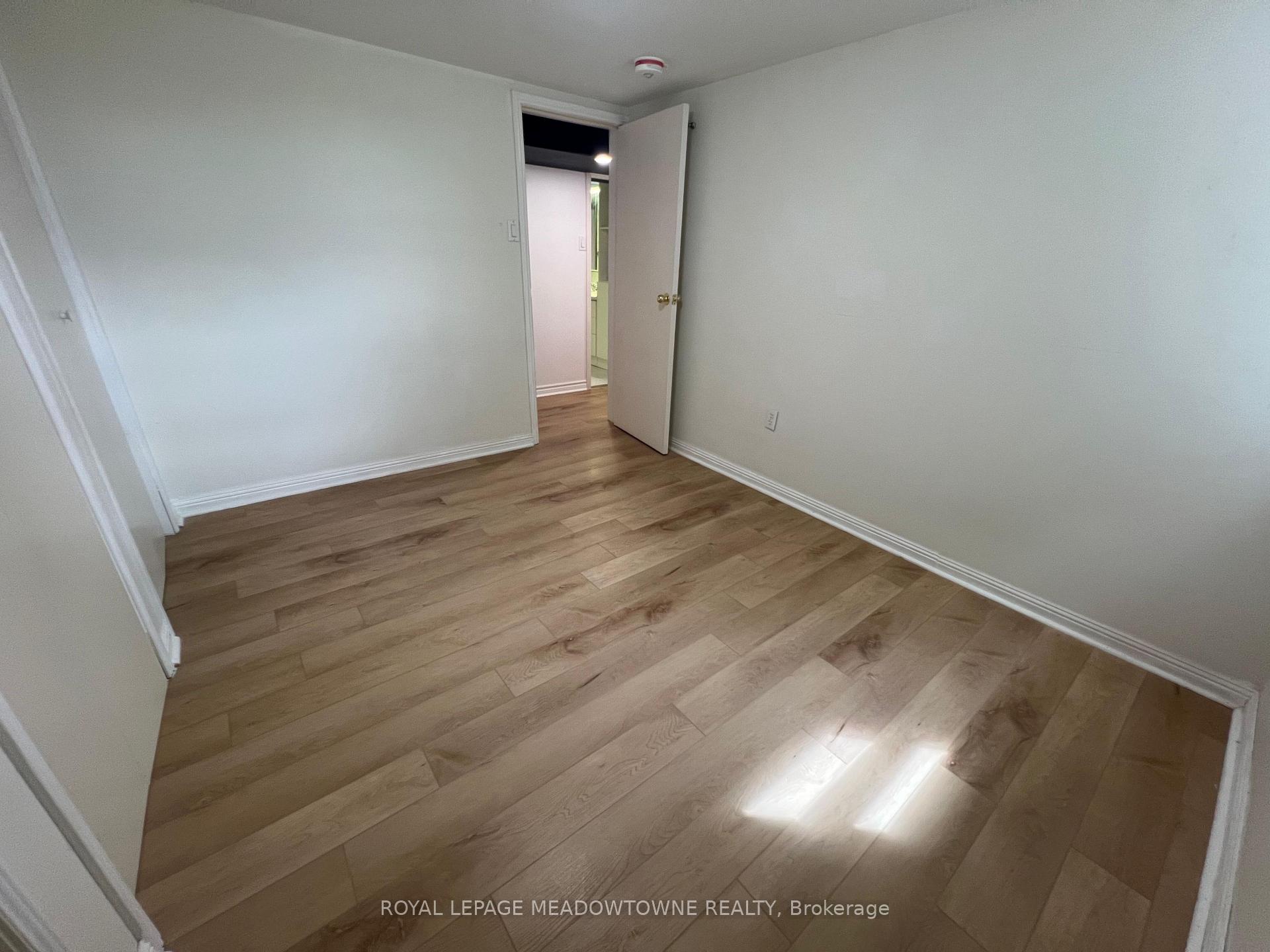 Photo 12 of Unit Lower, 44 Lauris Avenue E, Cambridge, Alison — HOMEH