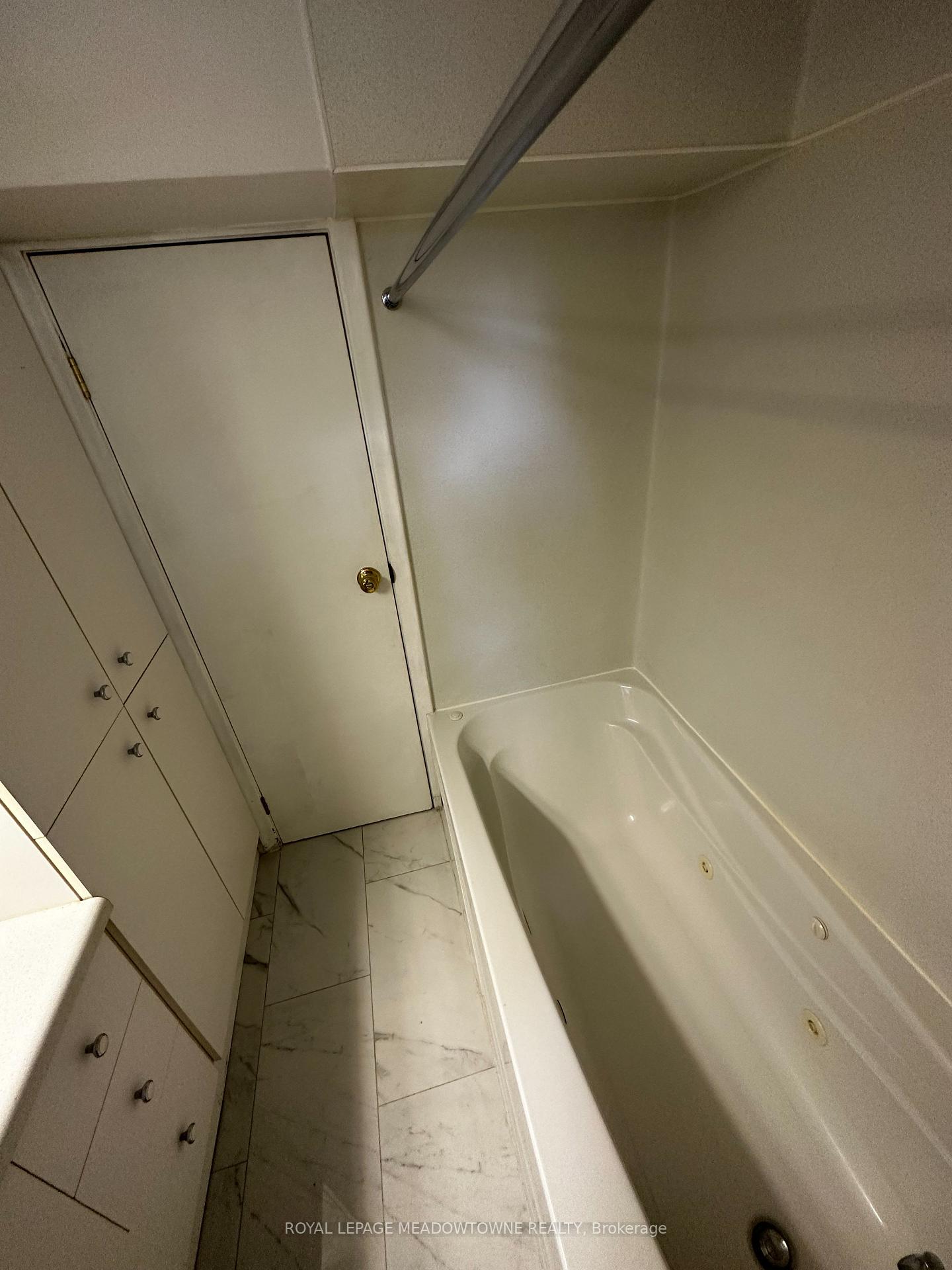 Photo 14 of Unit Lower, 44 Lauris Avenue E, Cambridge, Alison — HOMEH