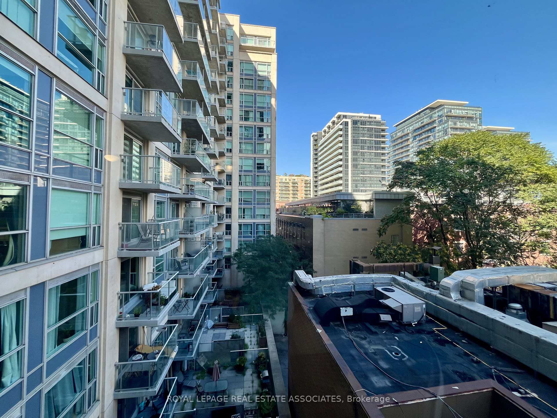 Photo 4 of Unit 604, 230 King Street E, Toronto, Moss Park — HOMEH