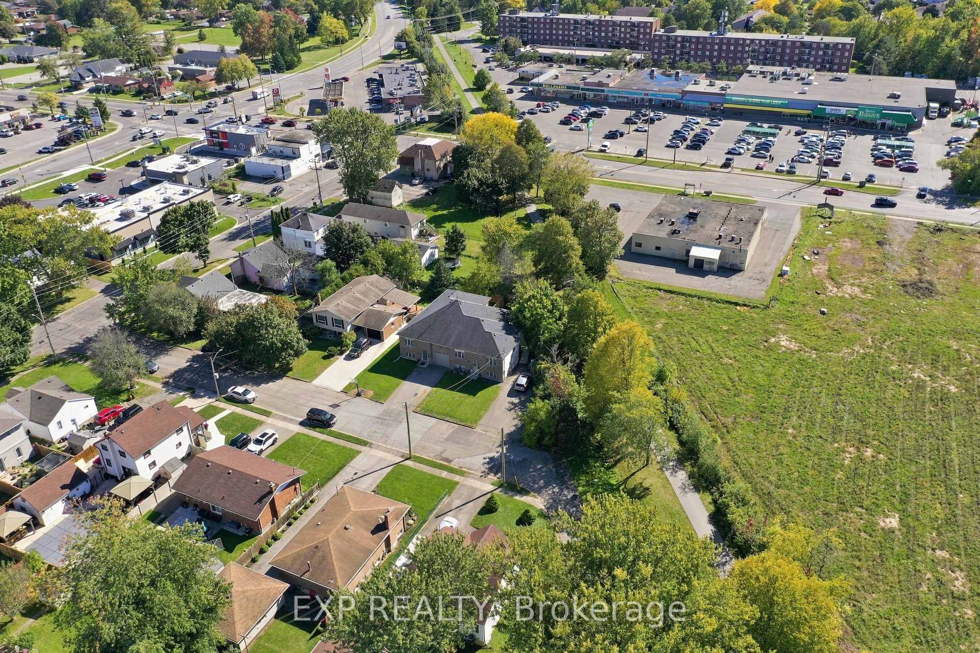 Photo 37 of 11 Donald Avenue, Welland, N. Welland — HOMEH