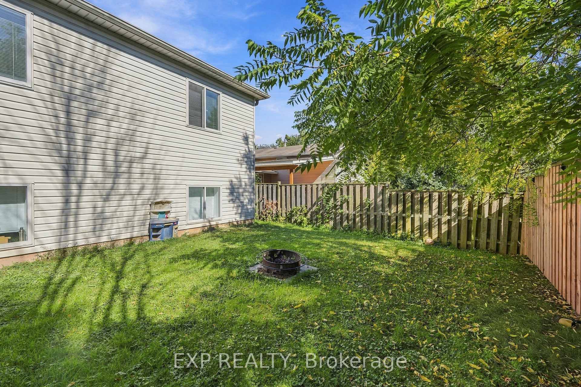 Photo 45 of 11 Donald Avenue, Welland, N. Welland — HOMEH