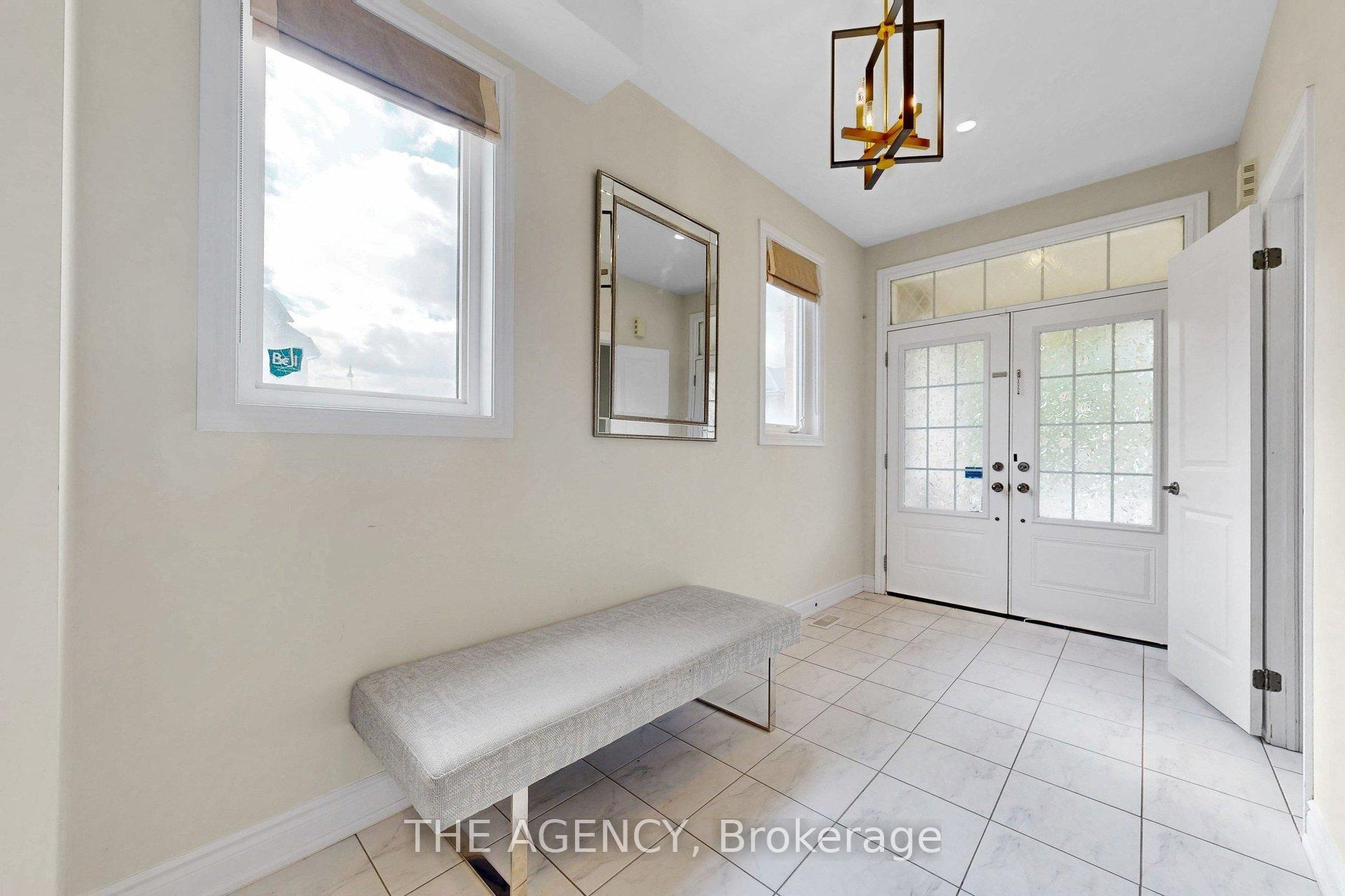 Photo 2 of 53 Elysian Fields Circle, Brampton, Bram West — HOMEH