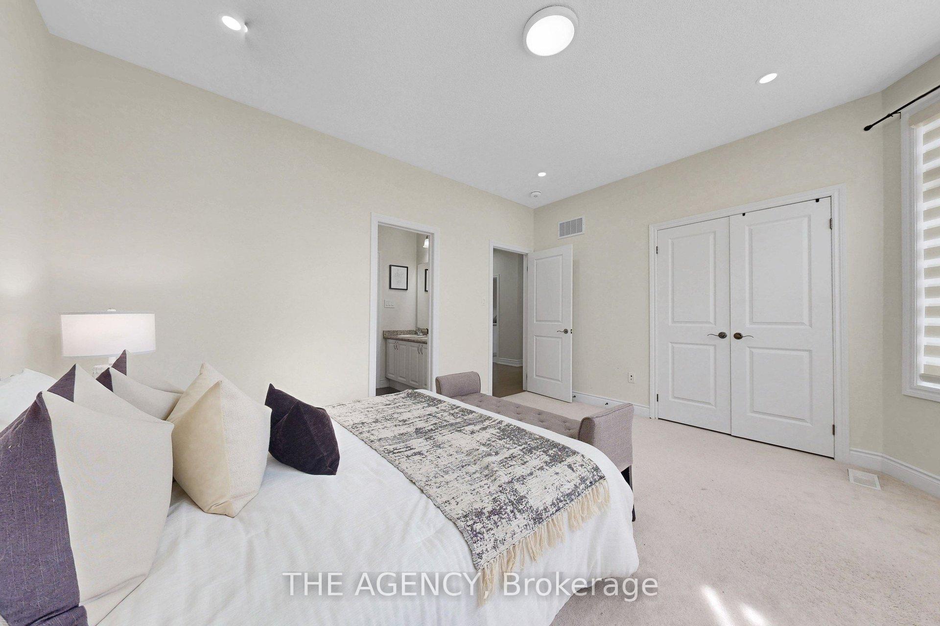 Photo 30 of 53 Elysian Fields Circle, Brampton, Bram West — HOMEH