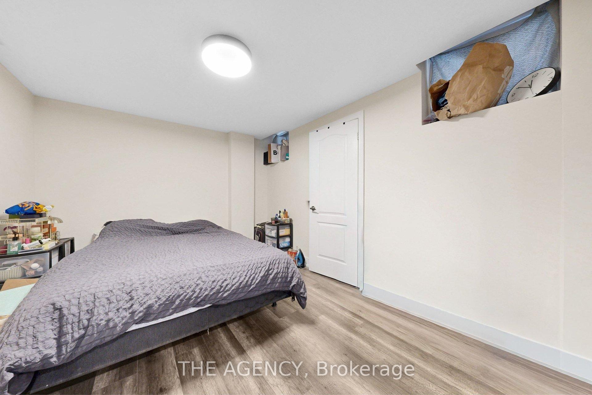 Photo 45 of 53 Elysian Fields Circle, Brampton, Bram West — HOMEH