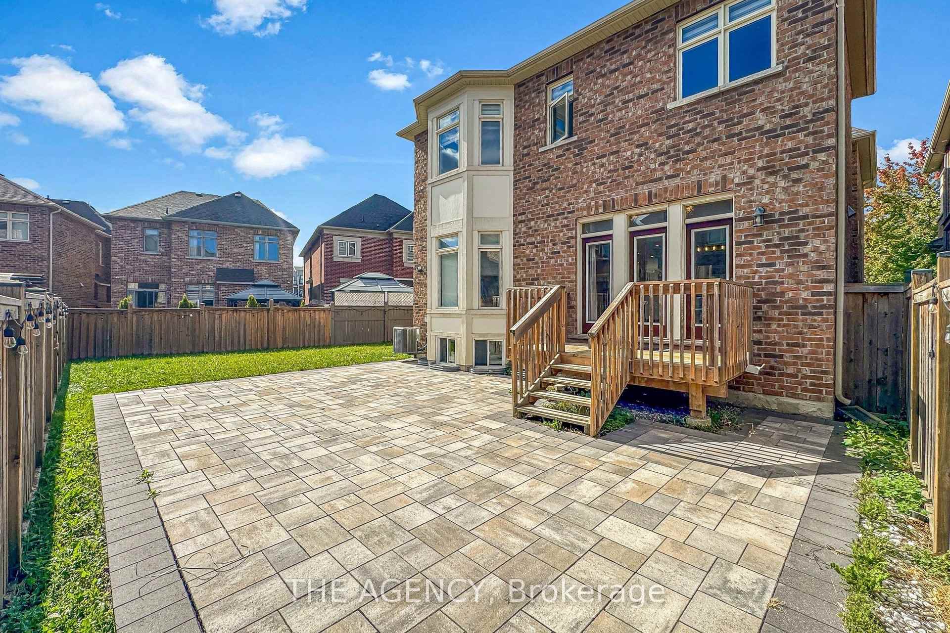 Photo 49 of 53 Elysian Fields Circle, Brampton, Bram West — HOMEH