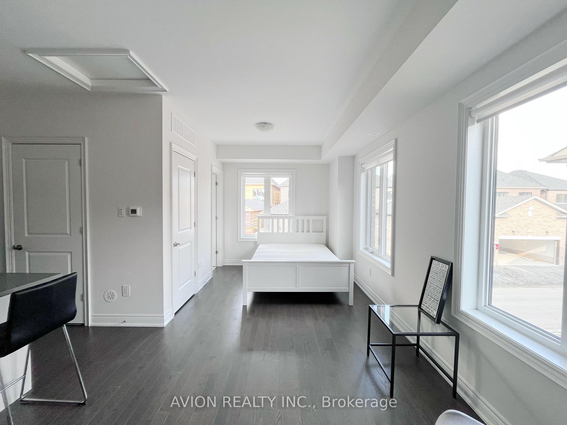 Photo 9 of Unit coach, 6 Fred Lablanc Drive, Markham, Cornell — HOMEH